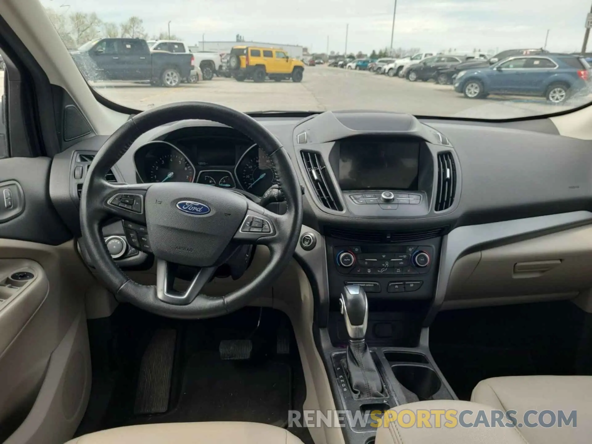 18 Фотография поврежденного автомобиля 1FMCU9HD4KUC07849 FORD ESCAPE 2019