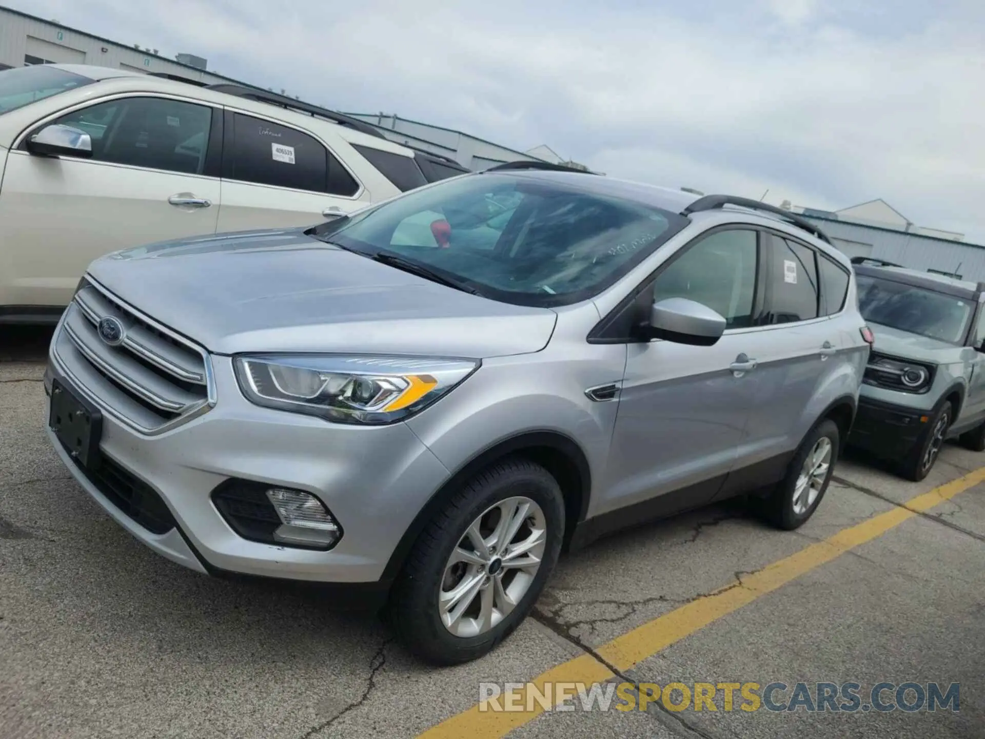20 Фотография поврежденного автомобиля 1FMCU9HD4KUC07849 FORD ESCAPE 2019