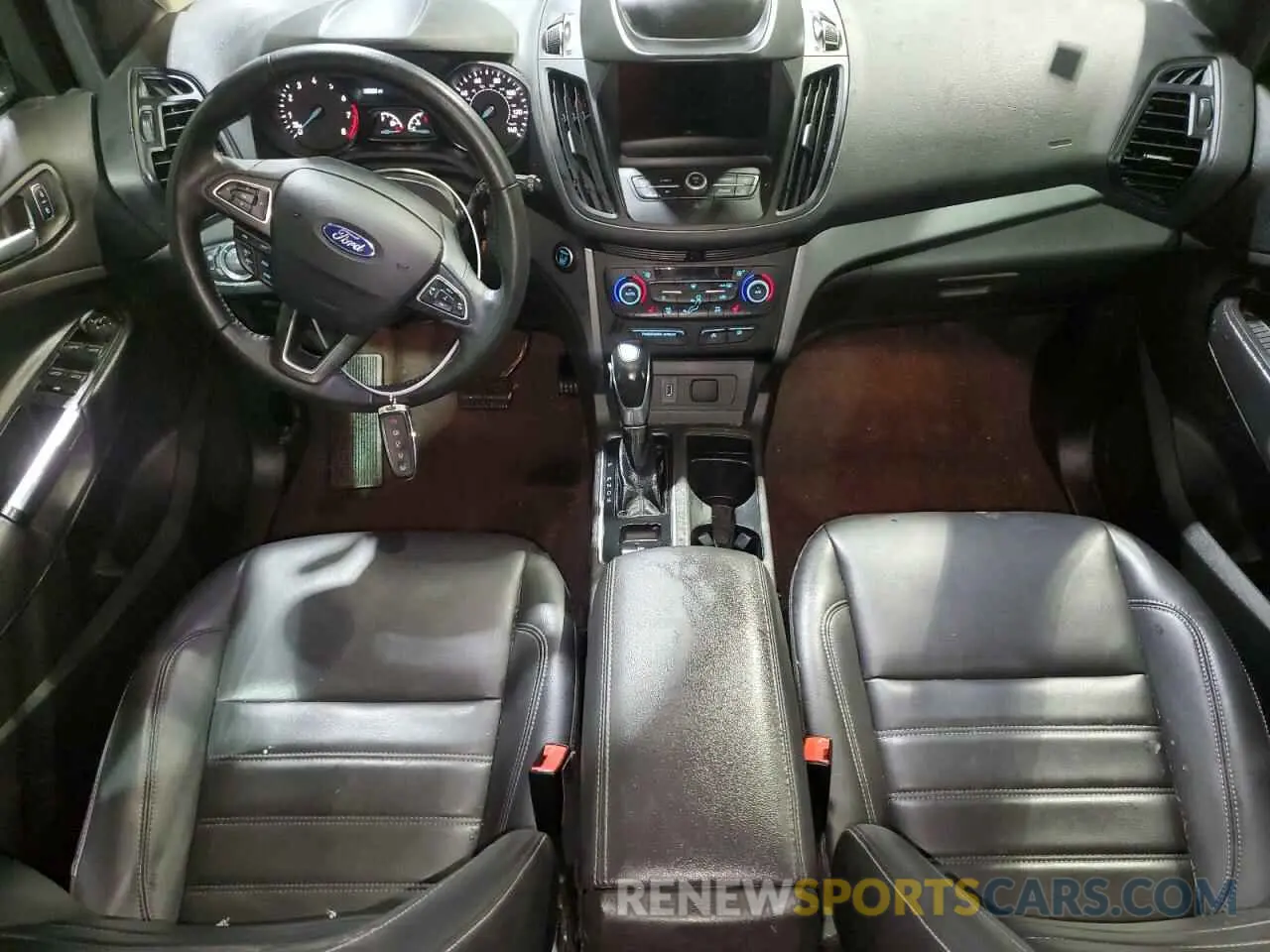 8 Photograph of a damaged car 1FMCU9HD4KUC51365 FORD ESCAPE 2019