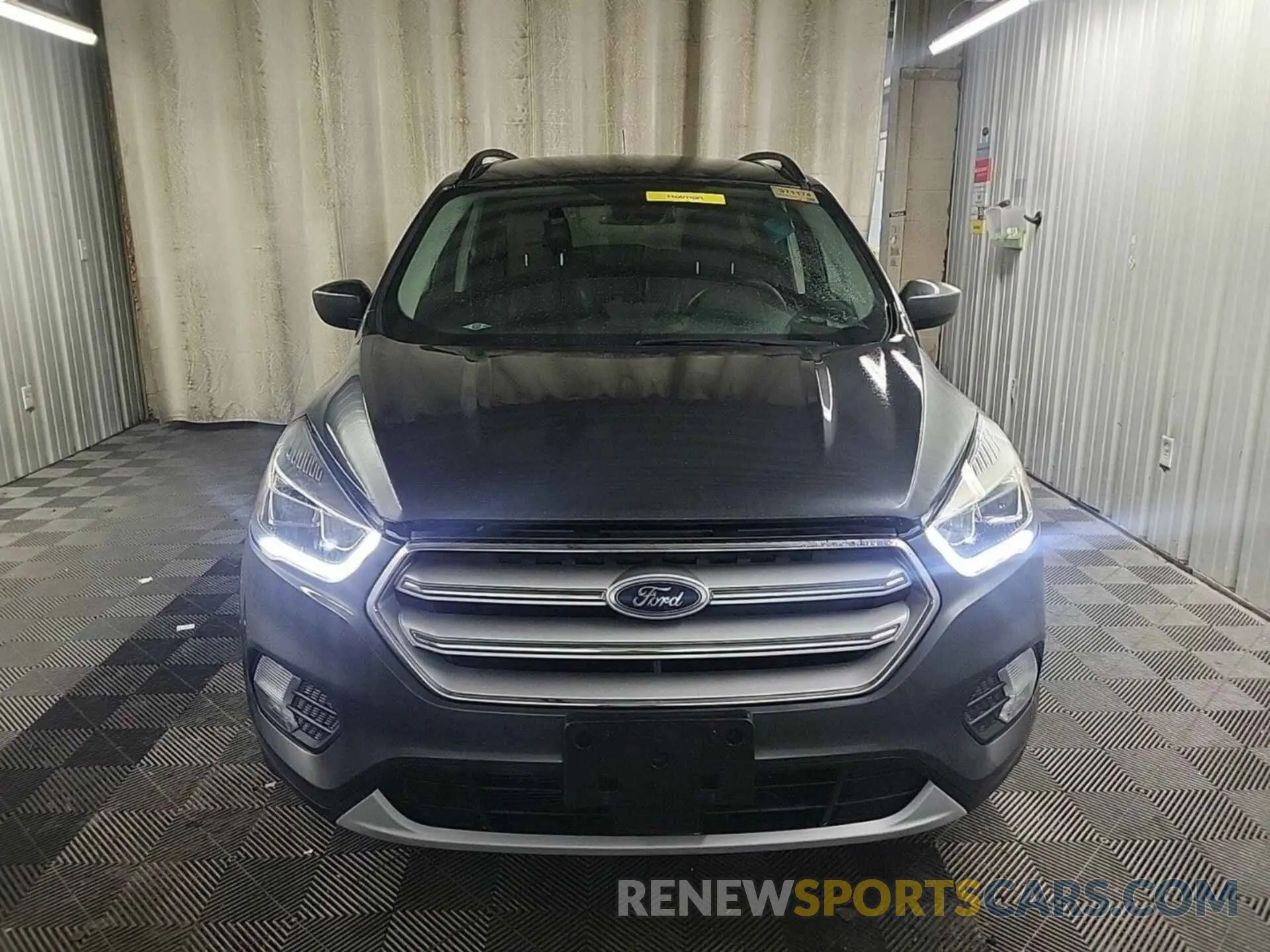 41 Фотография поврежденного автомобиля 1FMCU9HD5KUA48176 FORD ESCAPE 2019