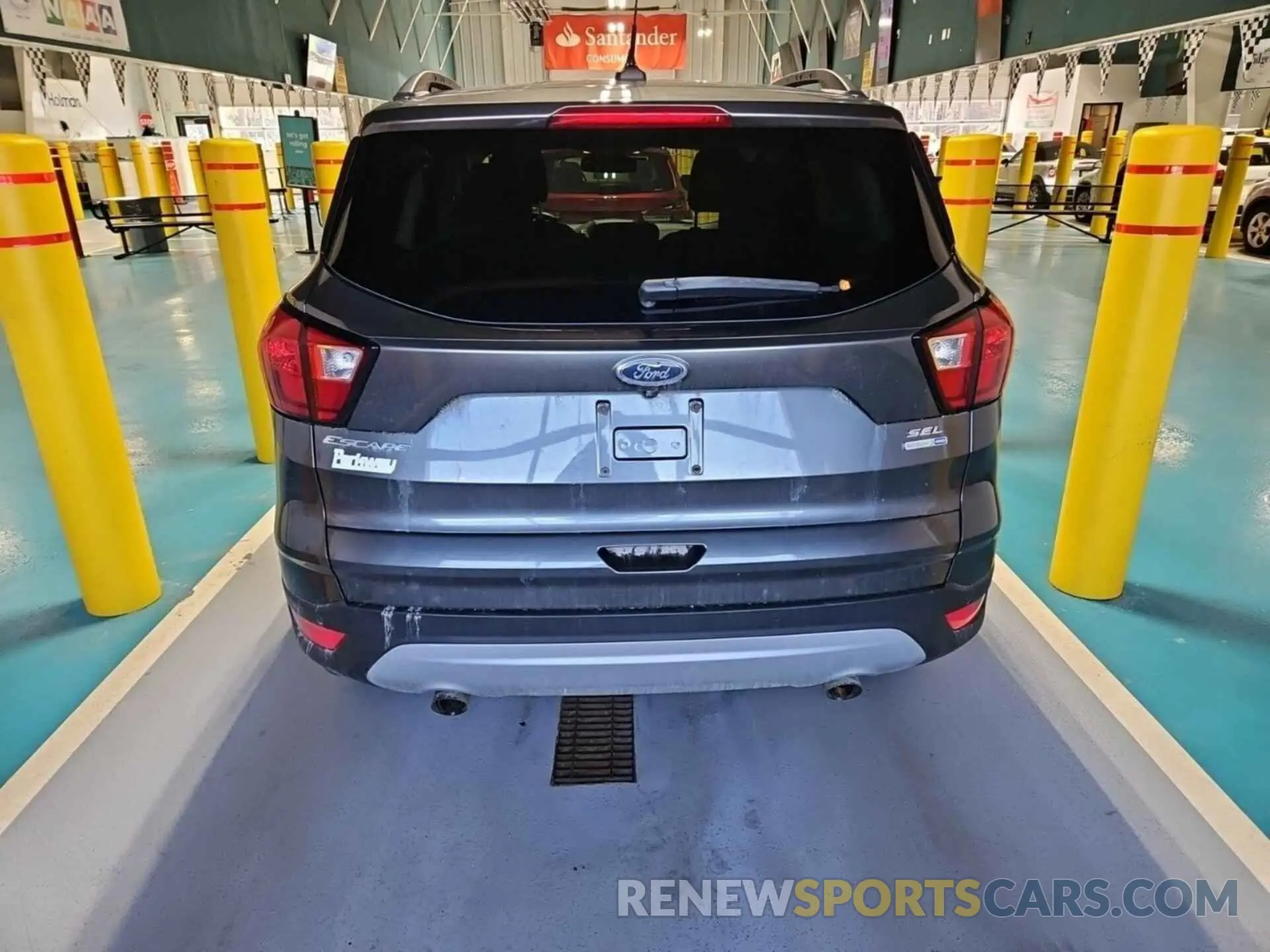 8 Фотография поврежденного автомобиля 1FMCU9HD5KUA48176 FORD ESCAPE 2019