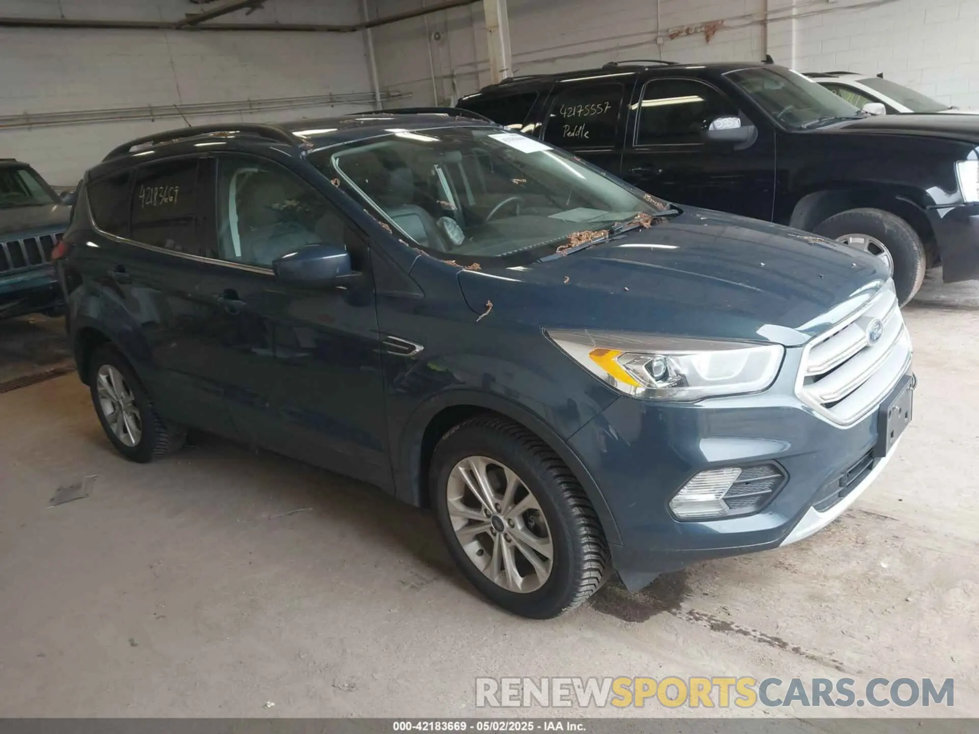 1 Photograph of a damaged car 1FMCU9HD5KUB88860 FORD ESCAPE 2019