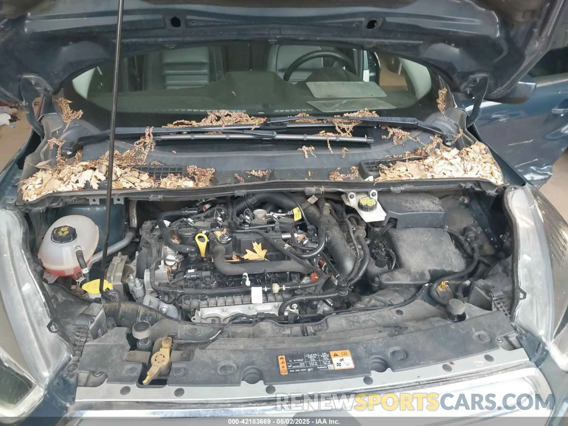 10 Photograph of a damaged car 1FMCU9HD5KUB88860 FORD ESCAPE 2019