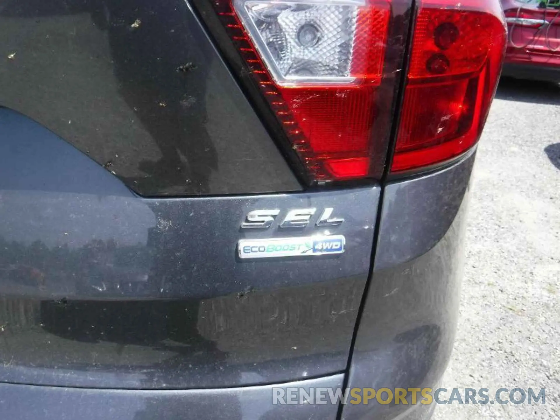 20 Фотография поврежденного автомобиля 1FMCU9HD5KUC07648 FORD ESCAPE 2019