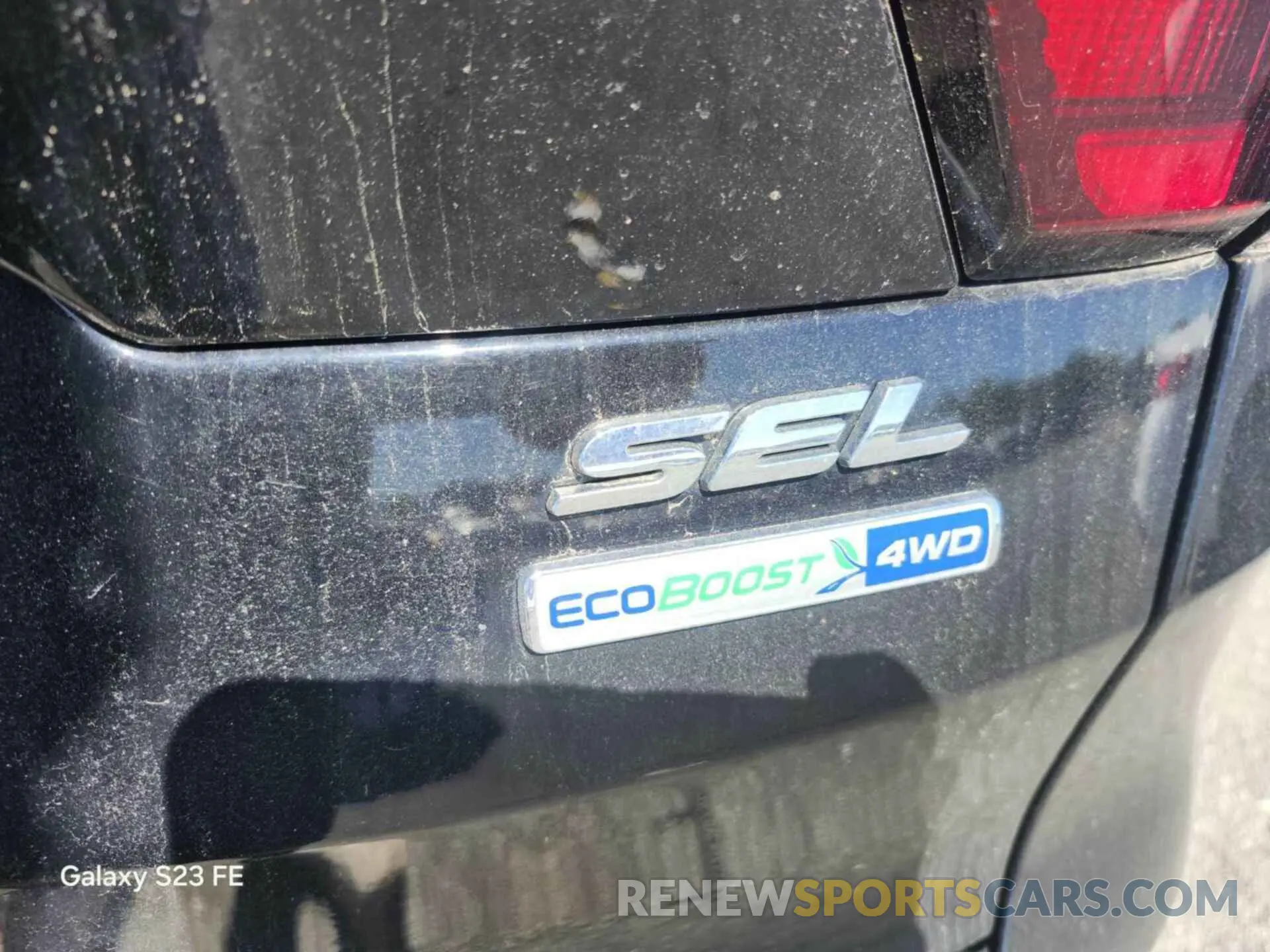 6 Photograph of a damaged car 1FMCU9HD5KUC07861 FORD ESCAPE 2019