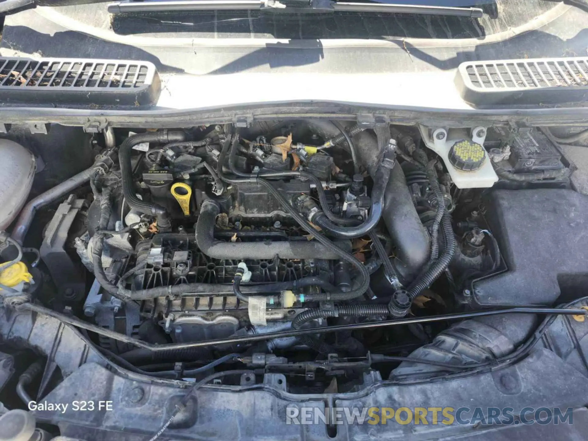 9 Photograph of a damaged car 1FMCU9HD5KUC07861 FORD ESCAPE 2019