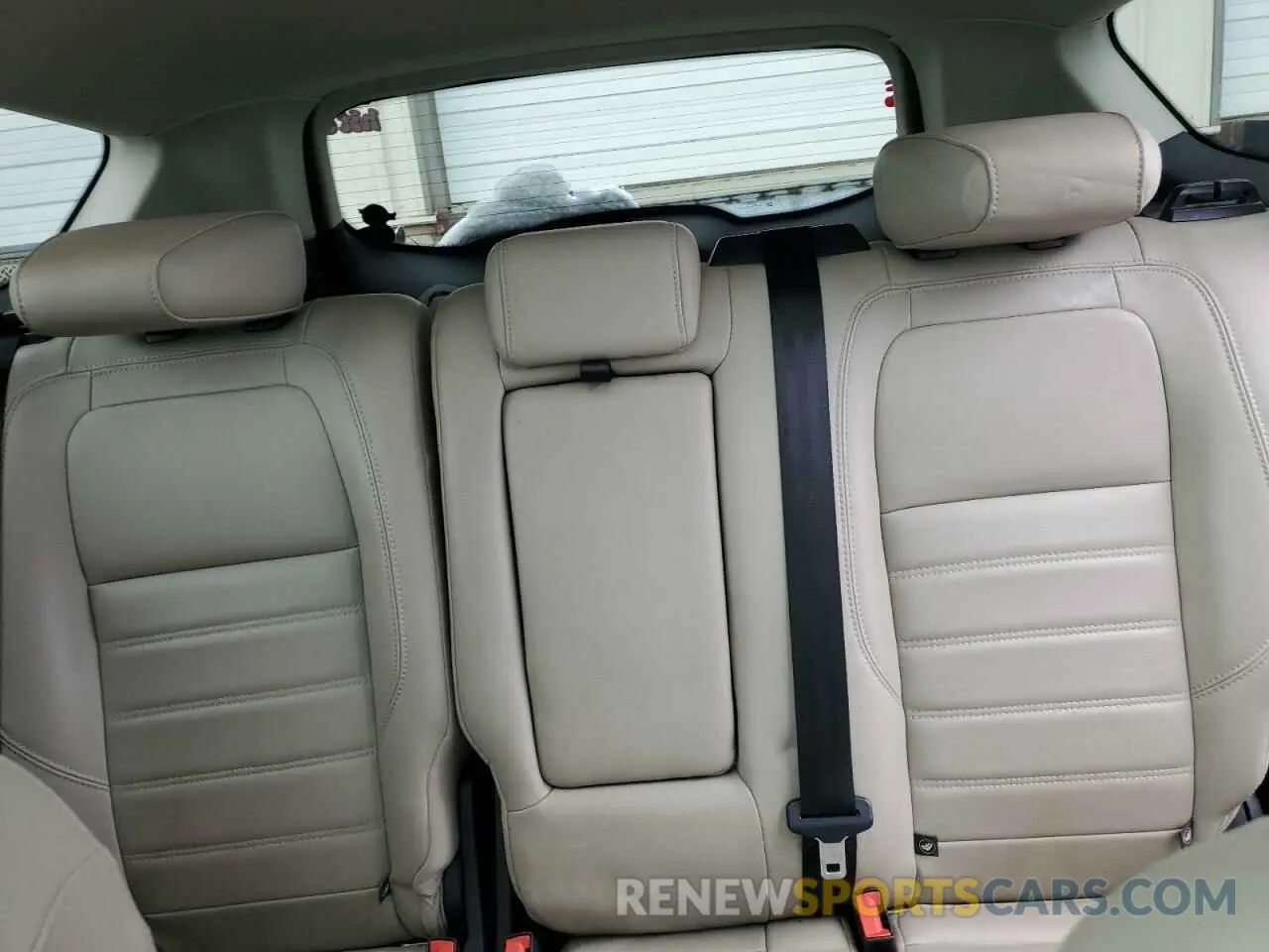 10 Фотография поврежденного автомобиля 1FMCU9HD6KUA26039 FORD ESCAPE 2019