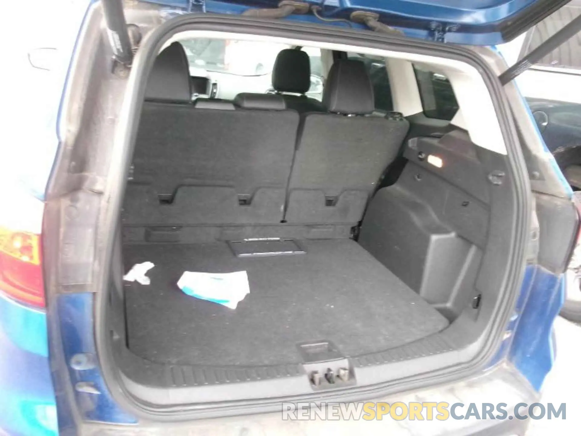 11 Photograph of a damaged car 1FMCU9HD6KUA65522 FORD ESCAPE 2019