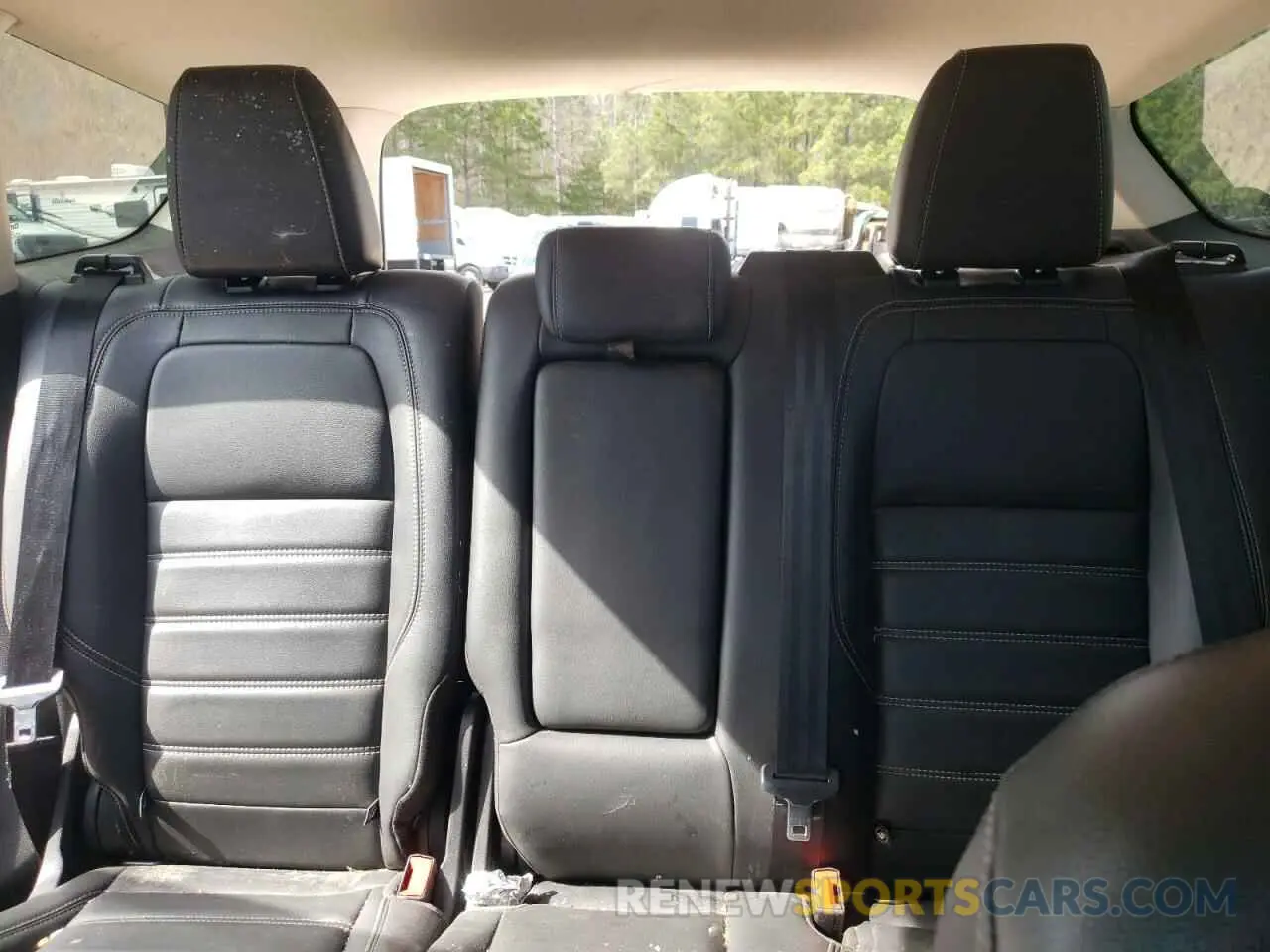 10 Photograph of a damaged car 1FMCU9HD6KUA68341 FORD ESCAPE 2019