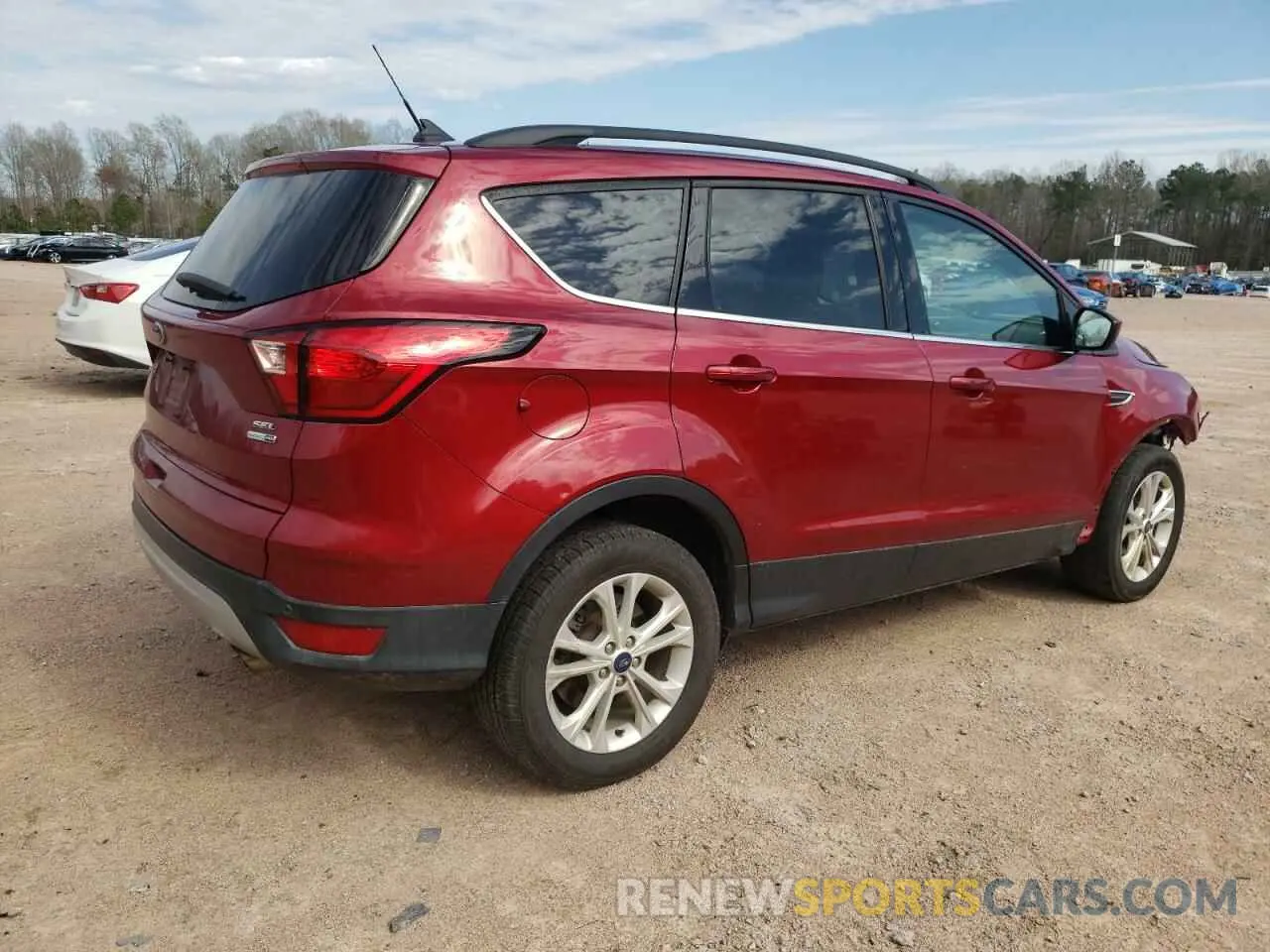 3 Photograph of a damaged car 1FMCU9HD6KUA68341 FORD ESCAPE 2019