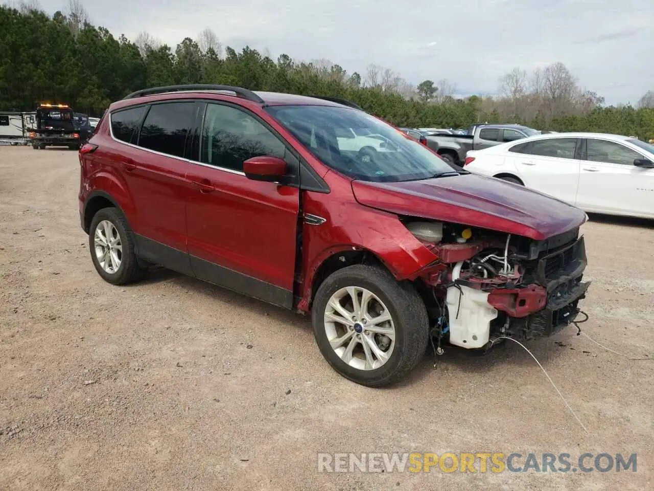 4 Photograph of a damaged car 1FMCU9HD6KUA68341 FORD ESCAPE 2019