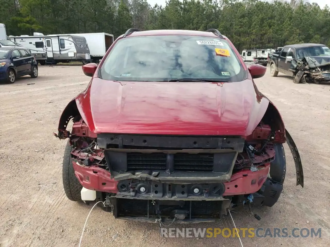 5 Photograph of a damaged car 1FMCU9HD6KUA68341 FORD ESCAPE 2019