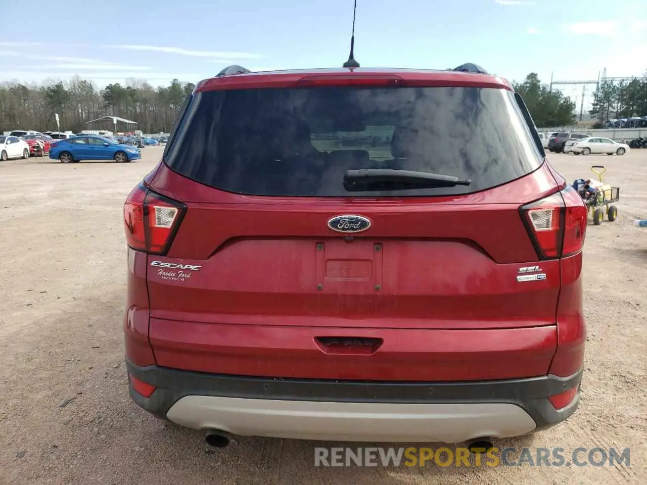 6 Photograph of a damaged car 1FMCU9HD6KUA68341 FORD ESCAPE 2019
