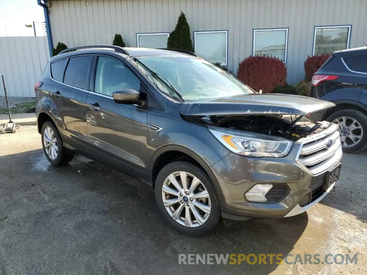 4 Photograph of a damaged car 1FMCU9HD6KUA69439 FORD ESCAPE 2019