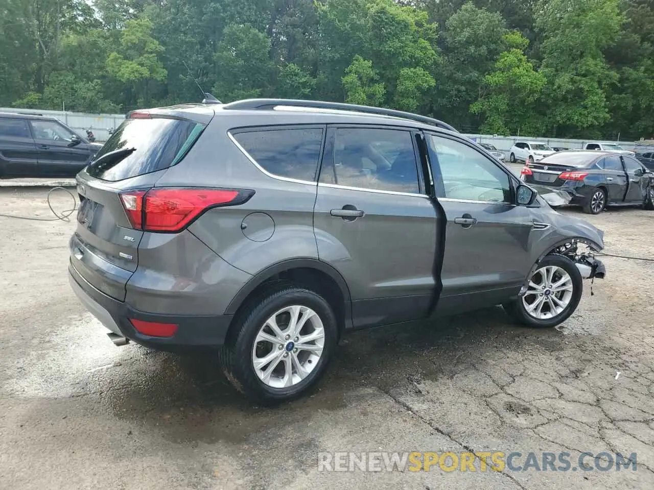 3 Фотография поврежденного автомобиля 1FMCU9HD6KUB04500 FORD ESCAPE 2019