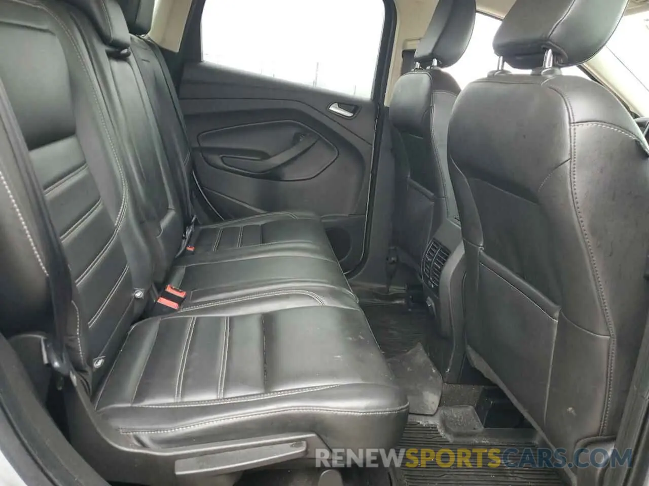 12 Фотография поврежденного автомобиля 1FMCU9HD6KUB24861 FORD ESCAPE 2019