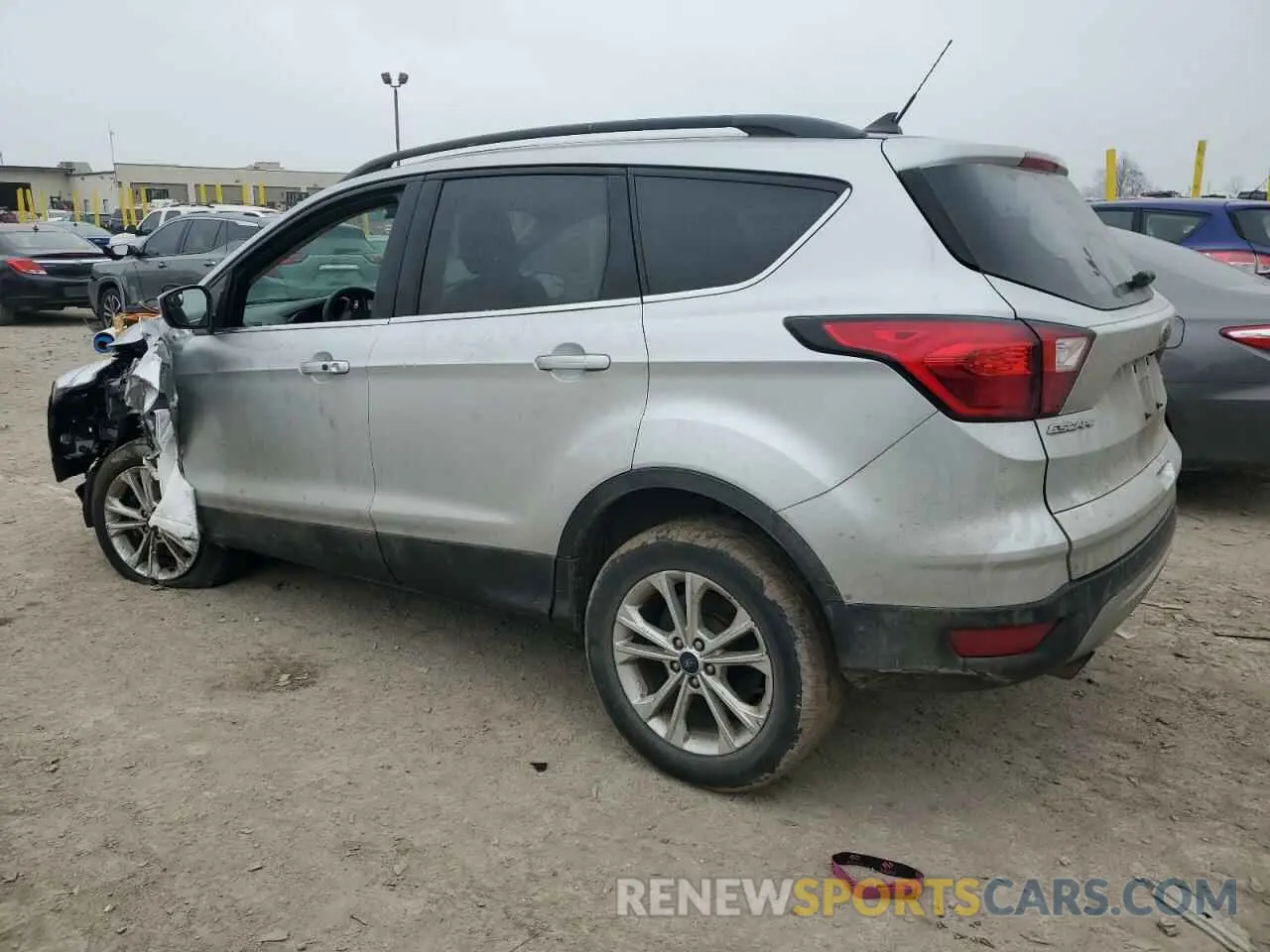 2 Фотография поврежденного автомобиля 1FMCU9HD6KUB24861 FORD ESCAPE 2019