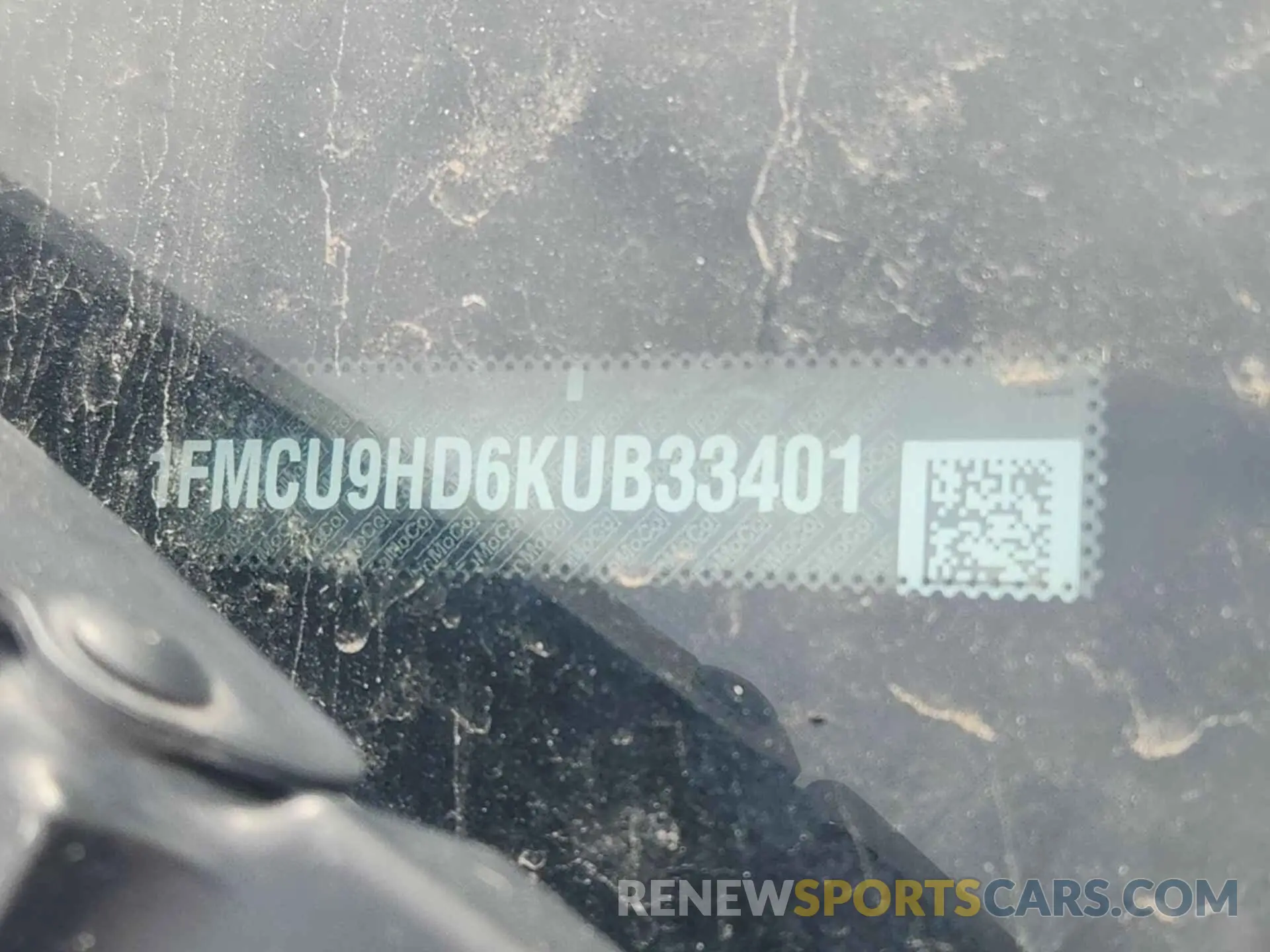 3 Photograph of a damaged car 1FMCU9HD6KUB33401 FORD ESCAPE 2019