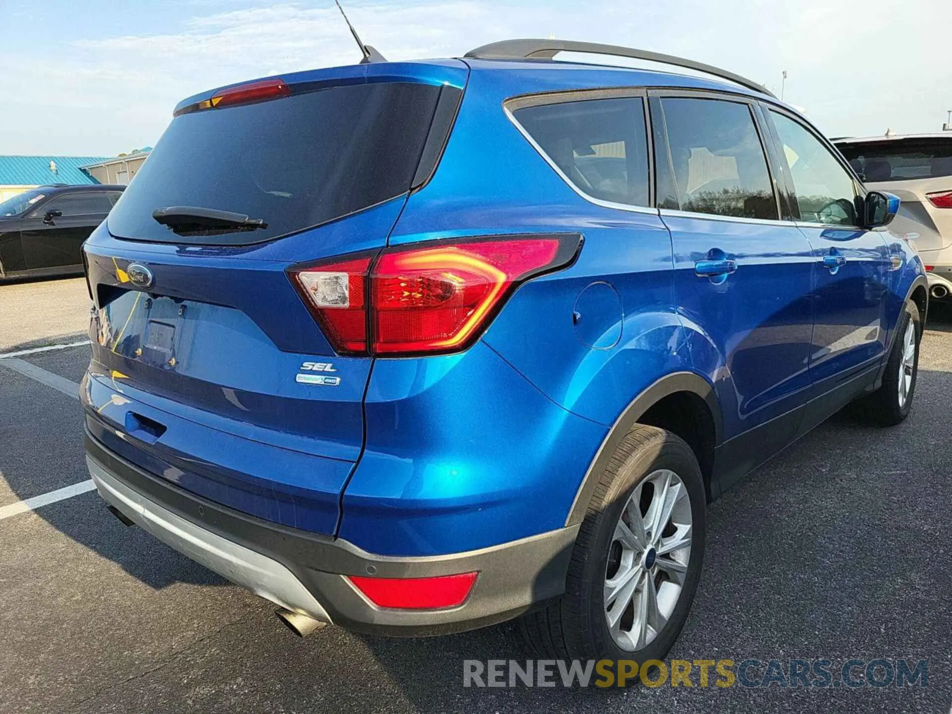 23 Photograph of a damaged car 1FMCU9HD6KUB82422 FORD ESCAPE 2019
