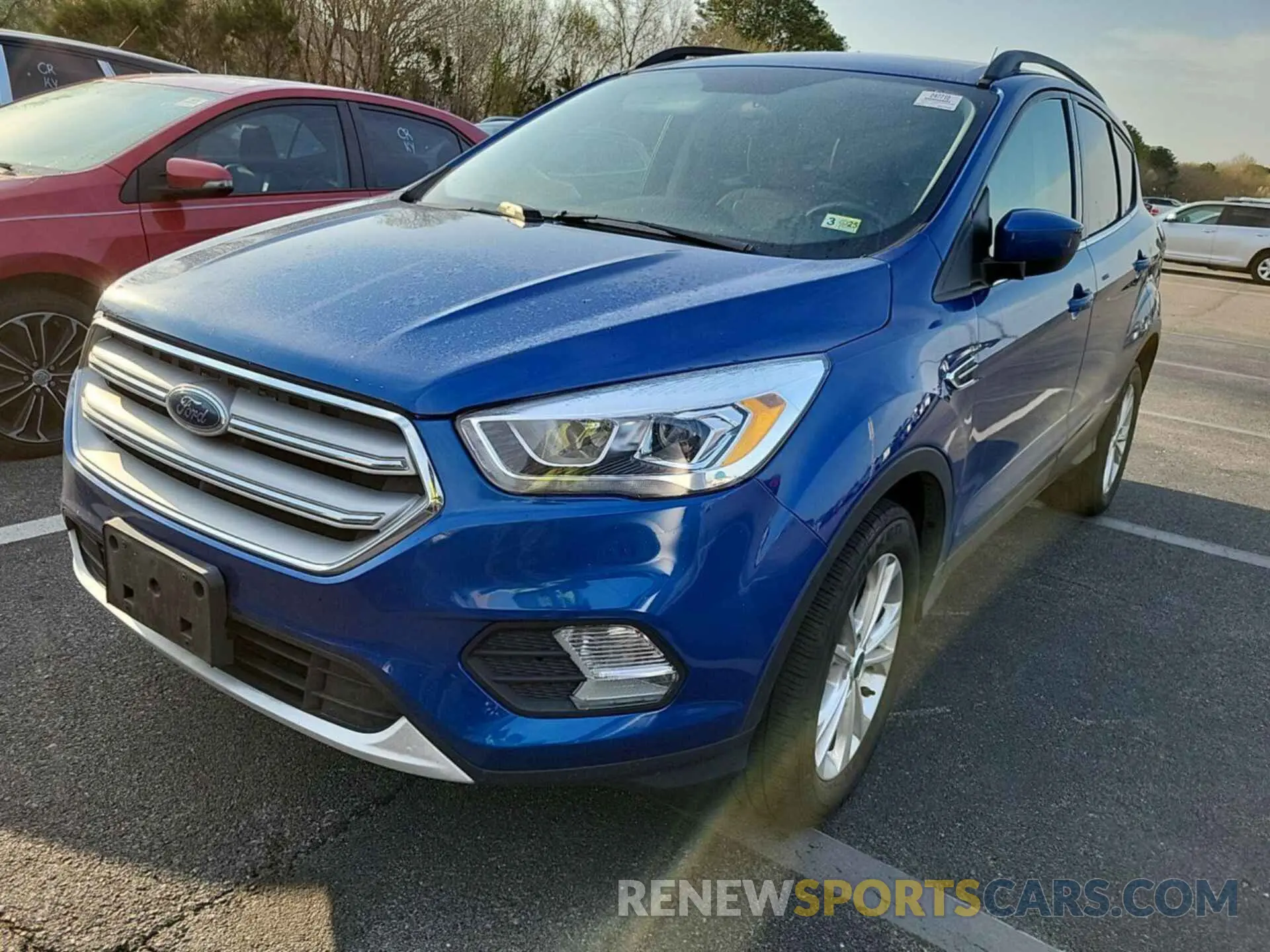 5 Photograph of a damaged car 1FMCU9HD6KUB82422 FORD ESCAPE 2019