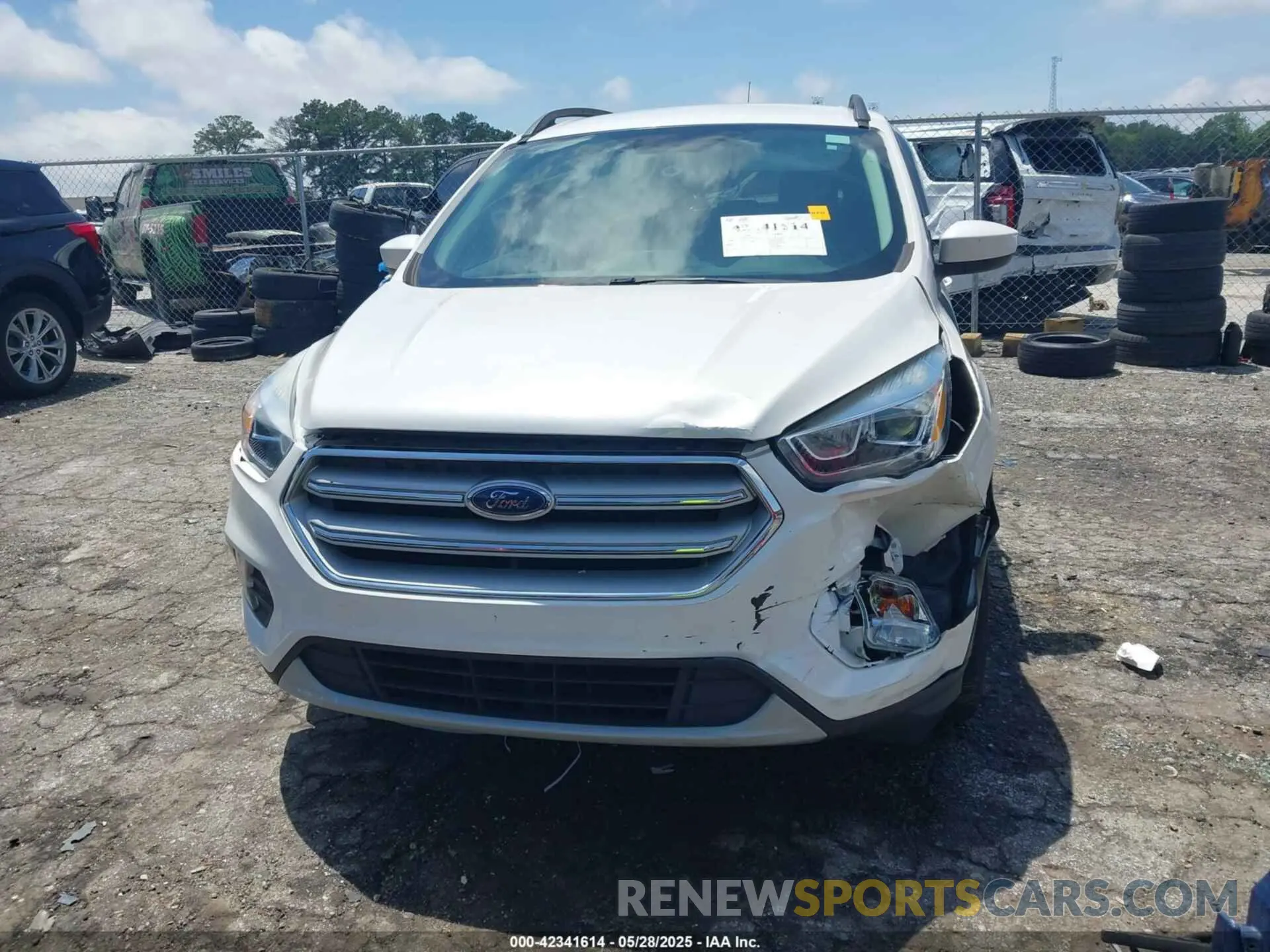 6 Photograph of a damaged car 1FMCU9HD6KUB94392 FORD ESCAPE 2019
