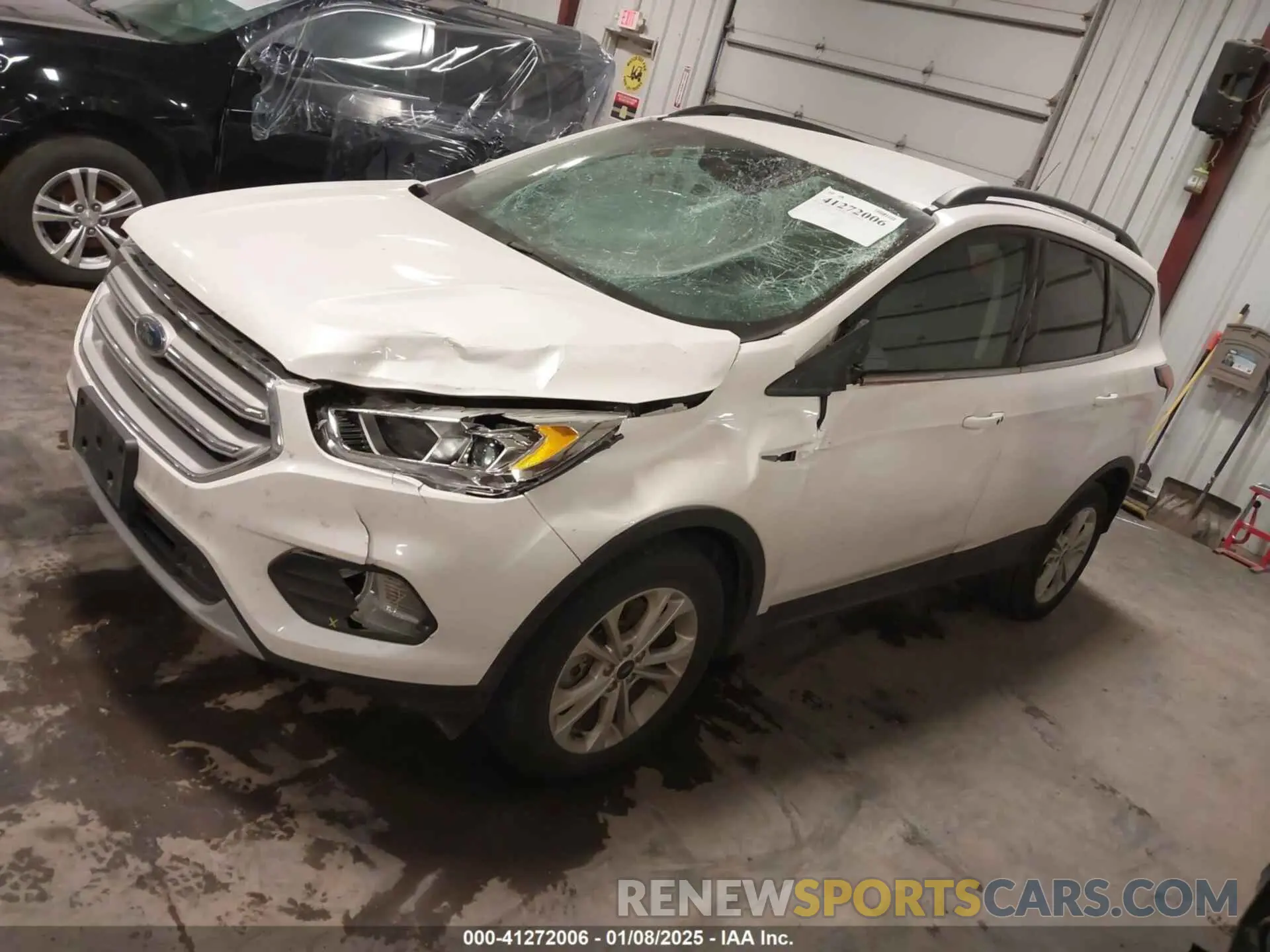 2 Photograph of a damaged car 1FMCU9HD6KUC22112 FORD ESCAPE 2019
