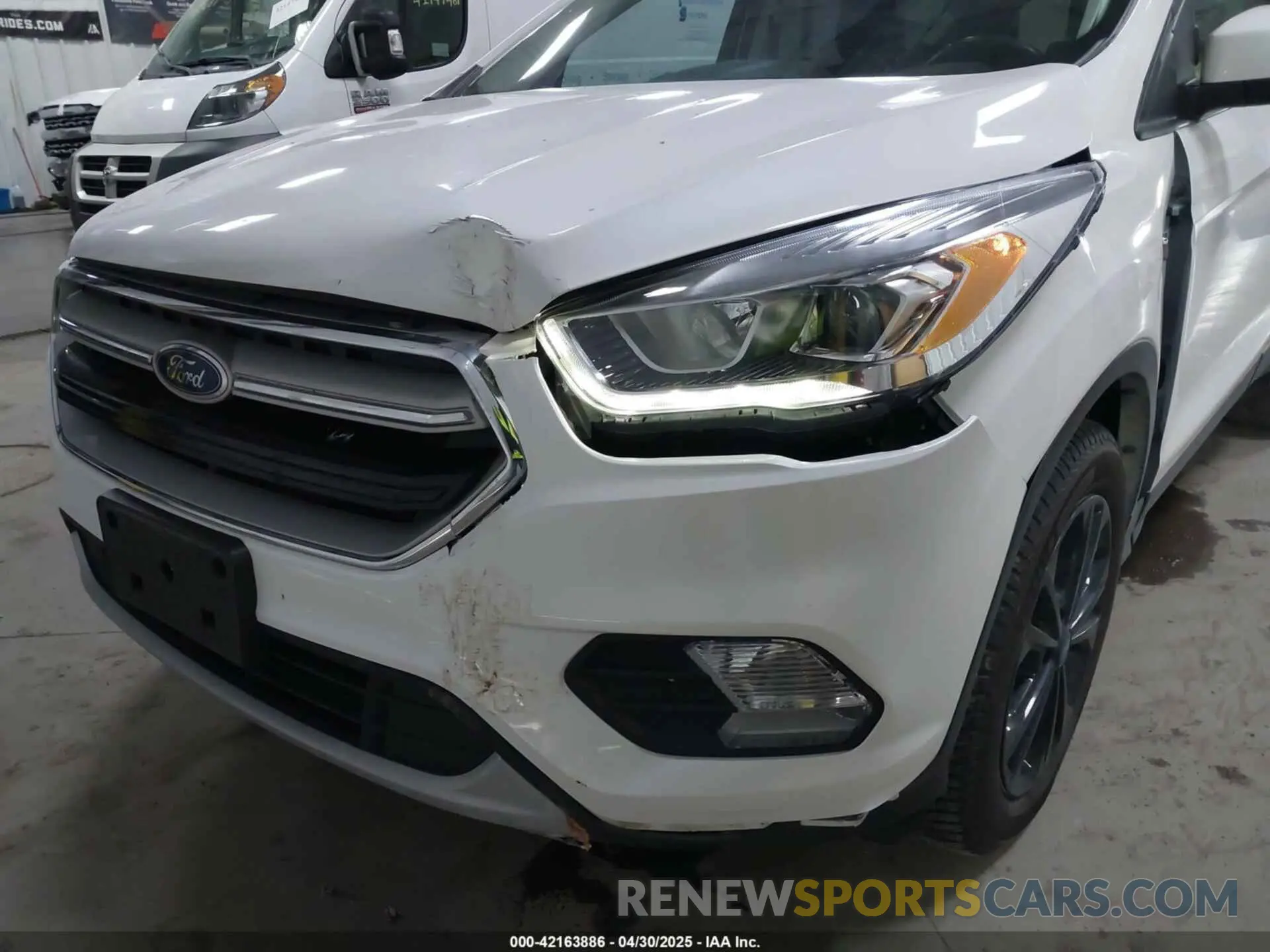 6 Фотография поврежденного автомобиля 1FMCU9HD6KUC31120 FORD ESCAPE 2019
