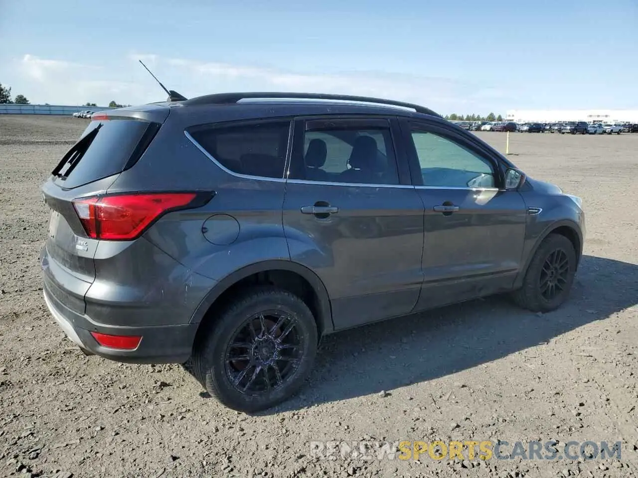 3 Photograph of a damaged car 1FMCU9HD7KUB29051 FORD ESCAPE 2019