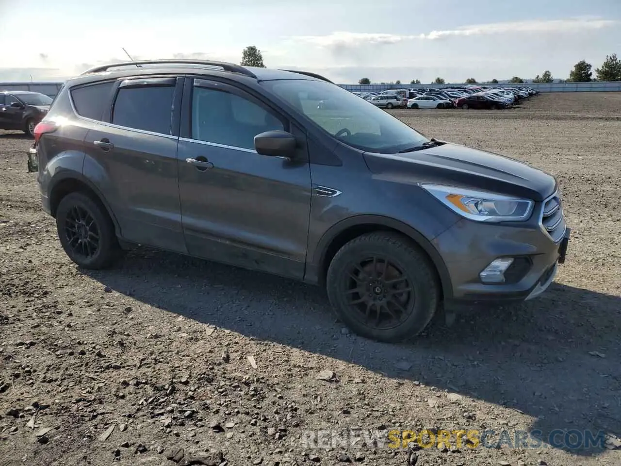 4 Photograph of a damaged car 1FMCU9HD7KUB29051 FORD ESCAPE 2019