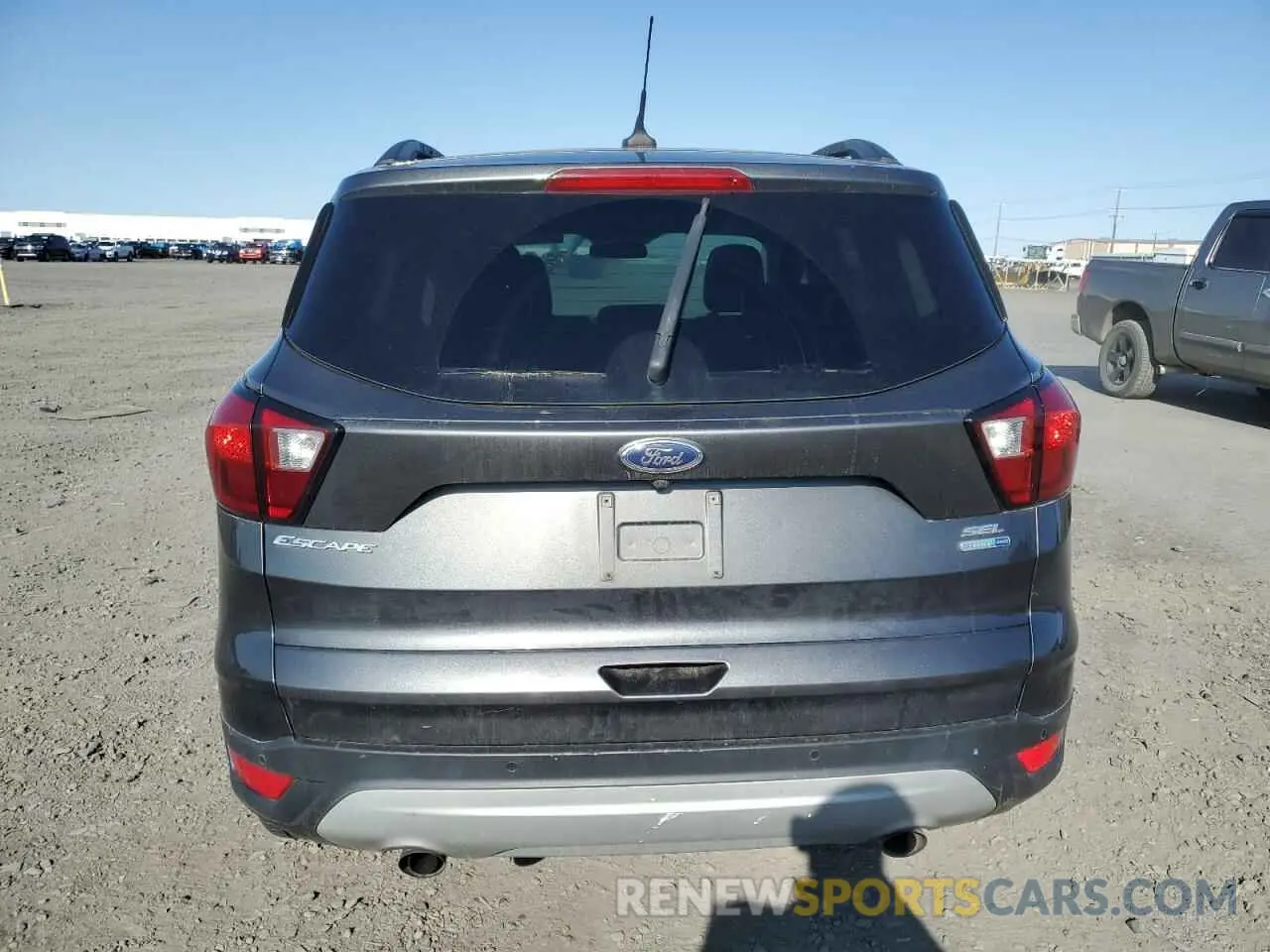 6 Photograph of a damaged car 1FMCU9HD7KUB29051 FORD ESCAPE 2019