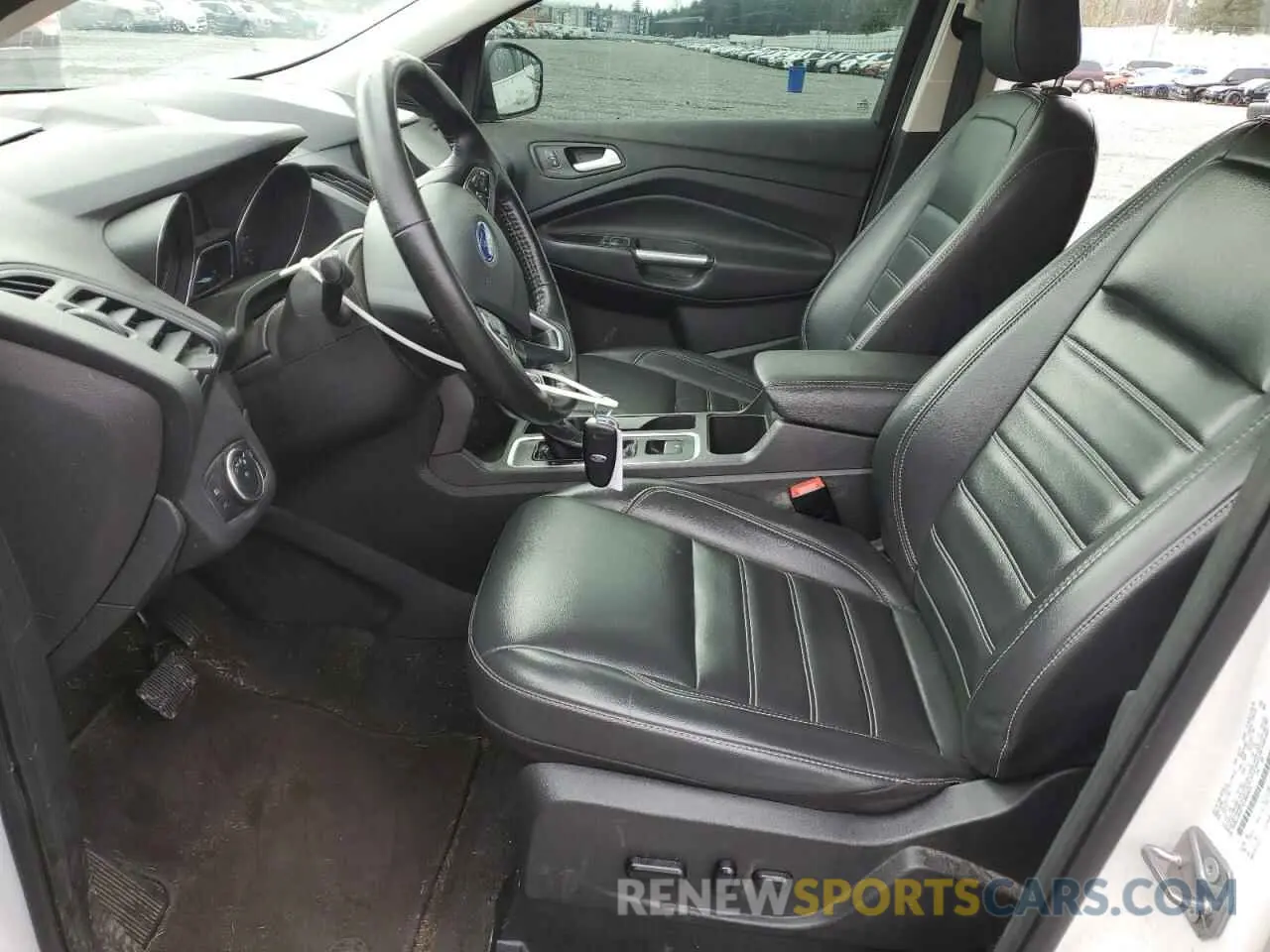 7 Photograph of a damaged car 1FMCU9HD7KUB83823 FORD ESCAPE 2019