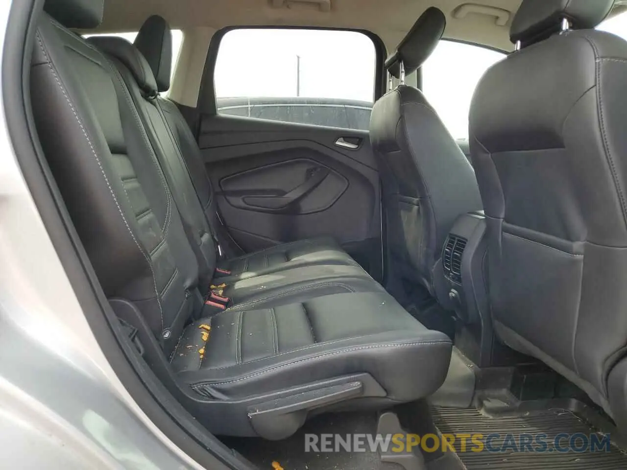 11 Photograph of a damaged car 1FMCU9HD7KUC24144 FORD ESCAPE 2019
