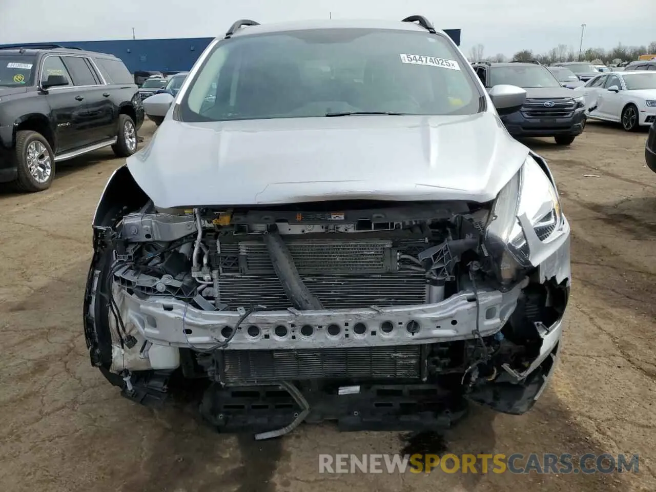 5 Photograph of a damaged car 1FMCU9HD7KUC24144 FORD ESCAPE 2019