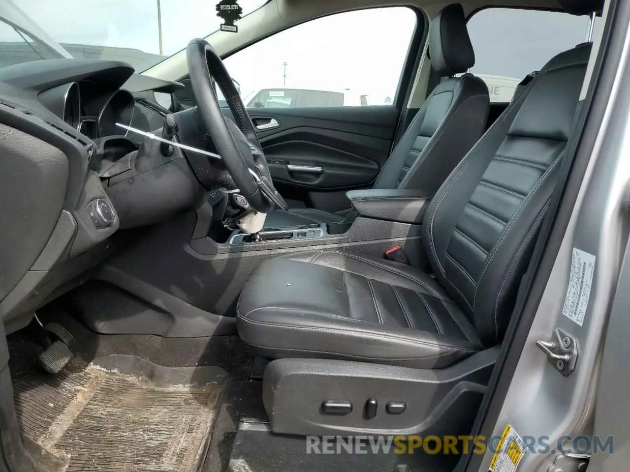 7 Photograph of a damaged car 1FMCU9HD7KUC24144 FORD ESCAPE 2019