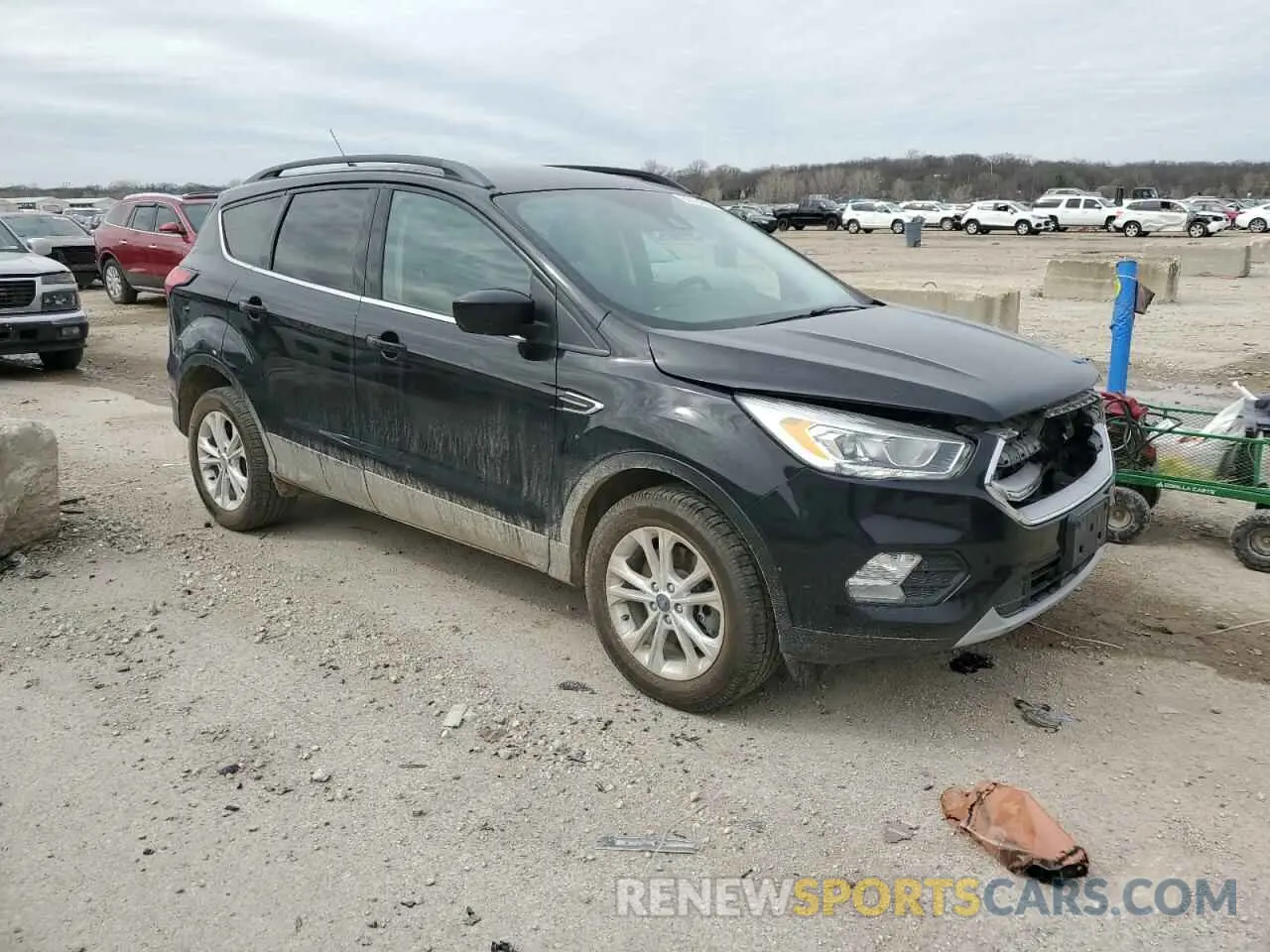 4 Photograph of a damaged car 1FMCU9HD8KUB02585 FORD ESCAPE 2019
