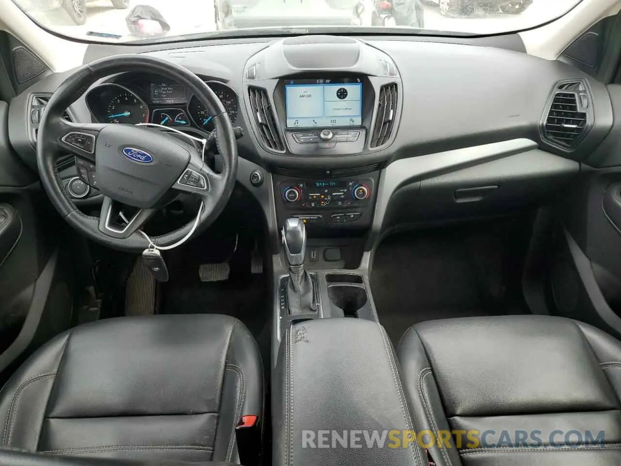 8 Photograph of a damaged car 1FMCU9HD8KUB02585 FORD ESCAPE 2019