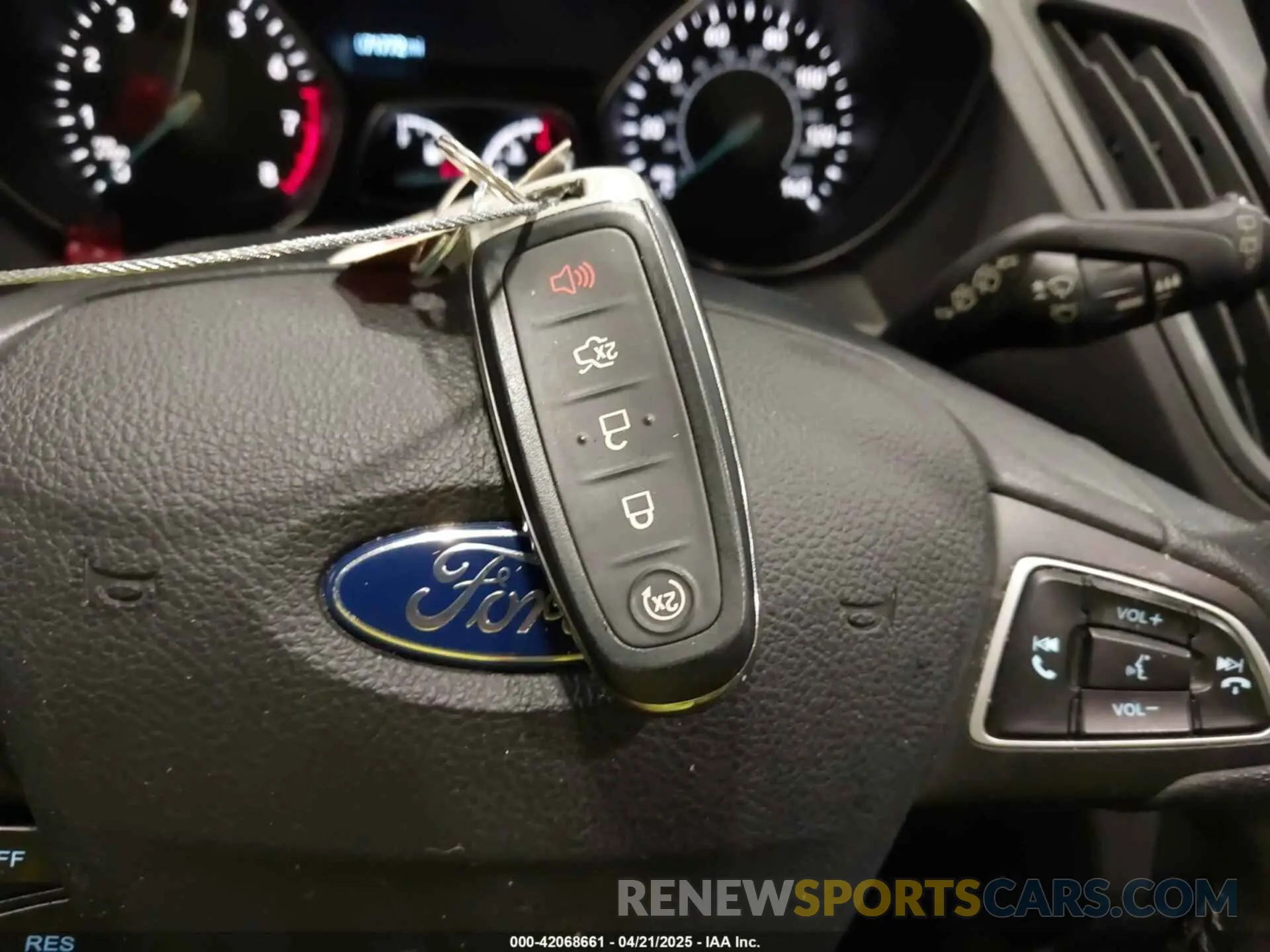 11 Фотография поврежденного автомобиля 1FMCU9HD9KUA18646 FORD ESCAPE 2019