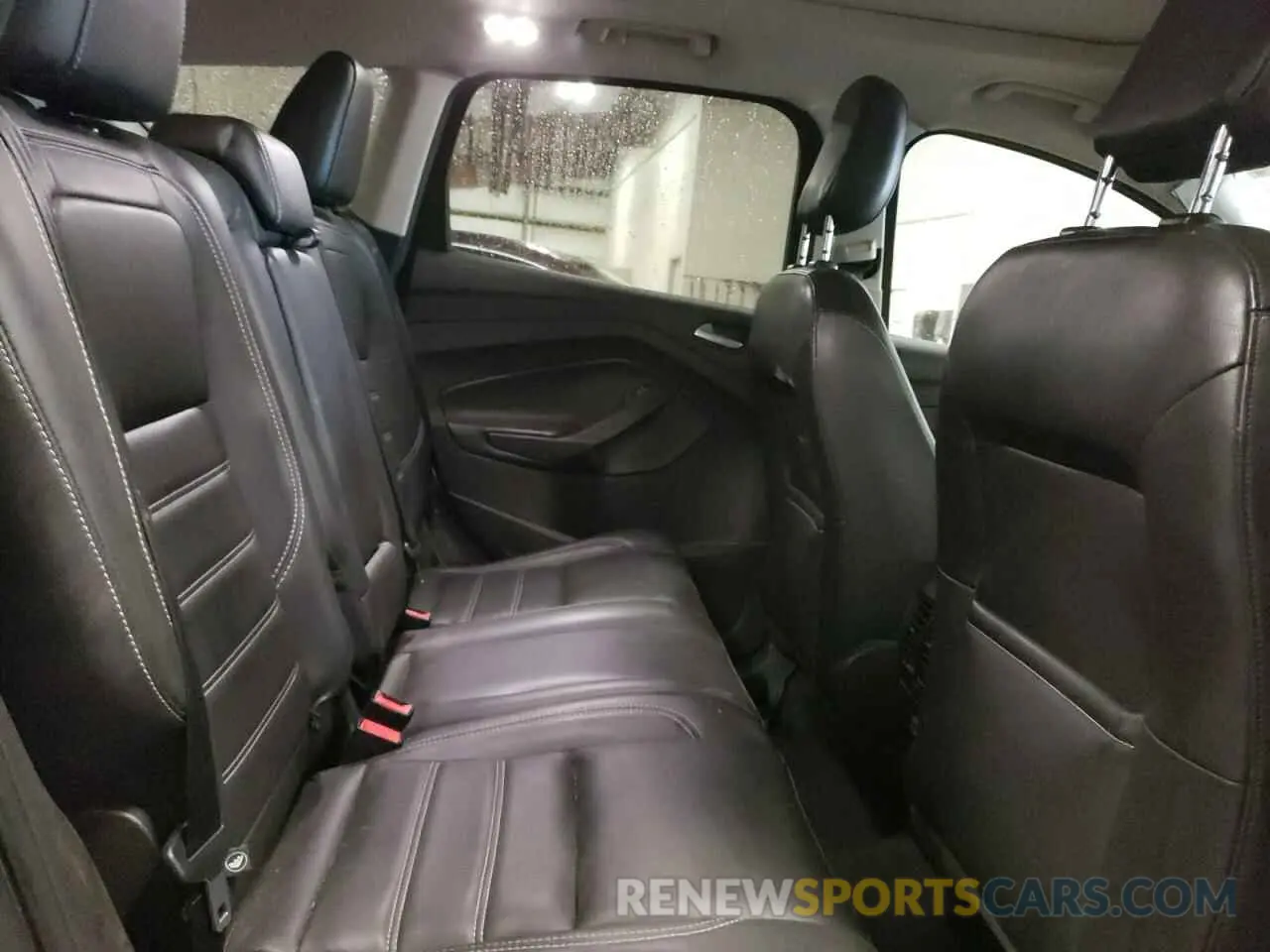 11 Photograph of a damaged car 1FMCU9HD9KUA46401 FORD ESCAPE 2019