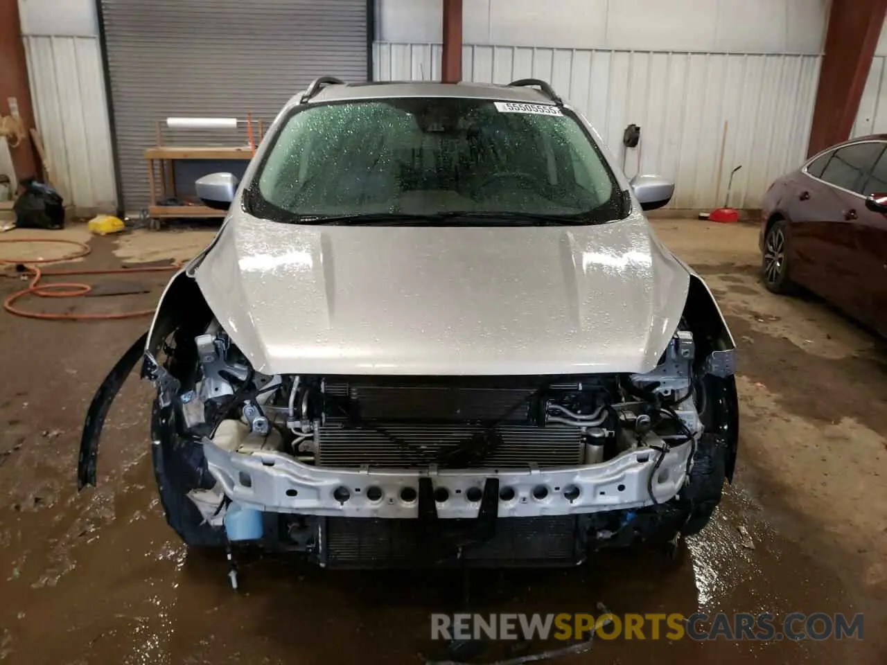 5 Photograph of a damaged car 1FMCU9HD9KUA46401 FORD ESCAPE 2019