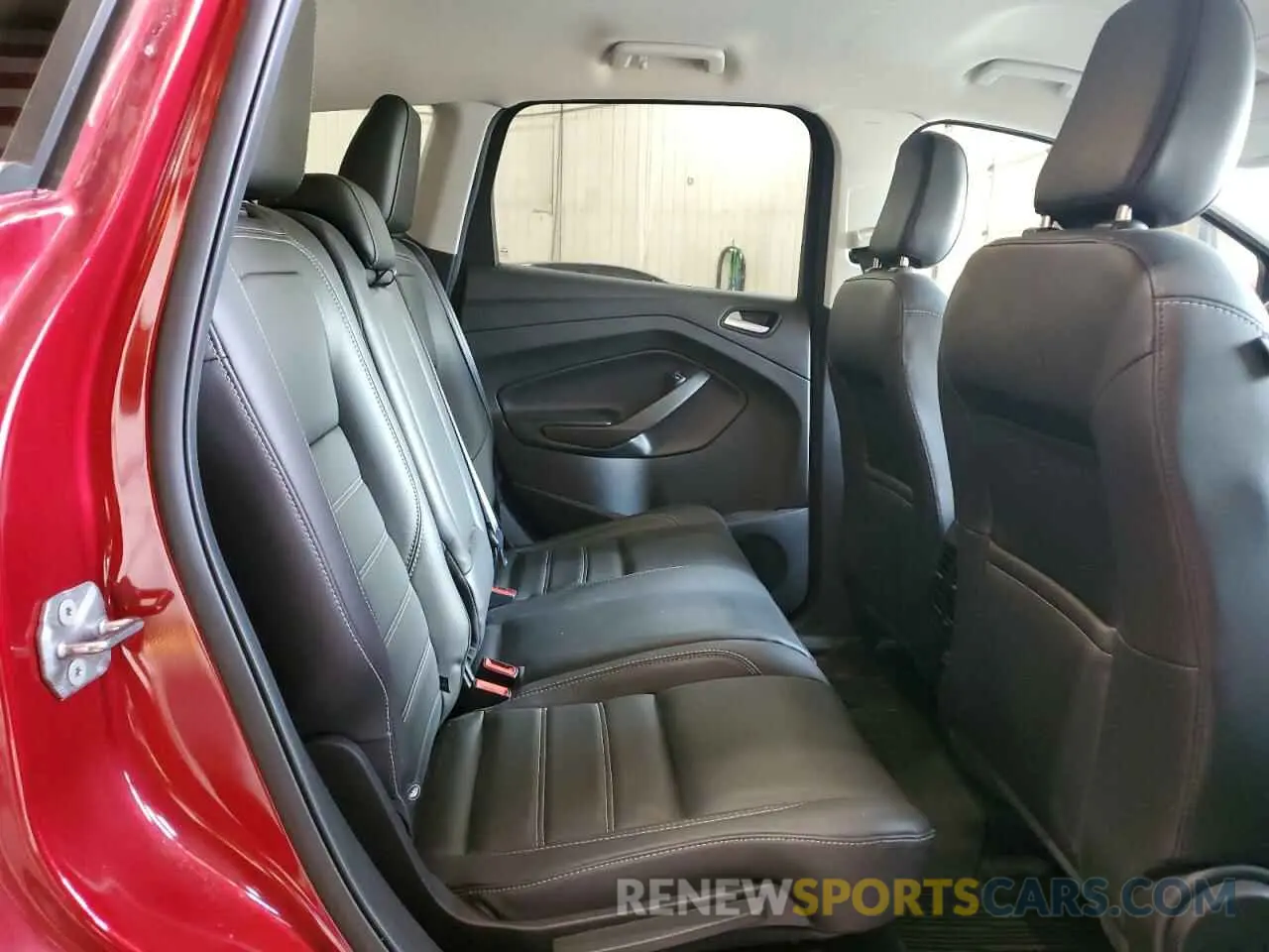 10 Фотография поврежденного автомобиля 1FMCU9HD9KUA82041 FORD ESCAPE 2019