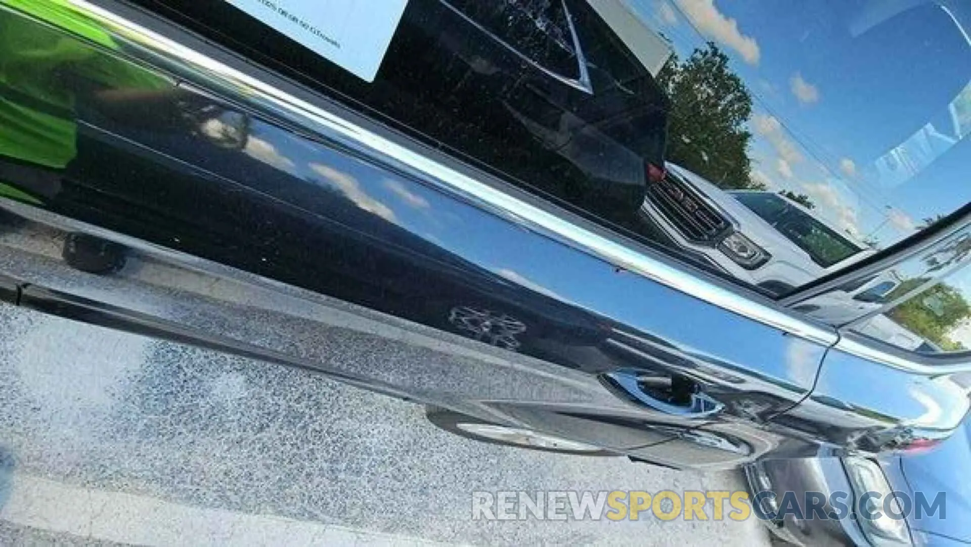 11 Photograph of a damaged car 1FMCU9HD9KUB15782 FORD ESCAPE 2019