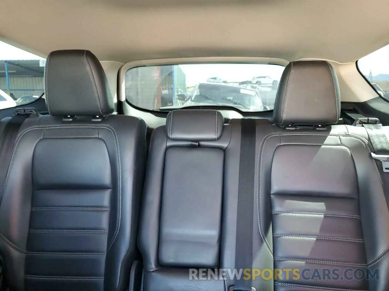 10 Photograph of a damaged car 1FMCU9HD9KUB62231 FORD ESCAPE 2019