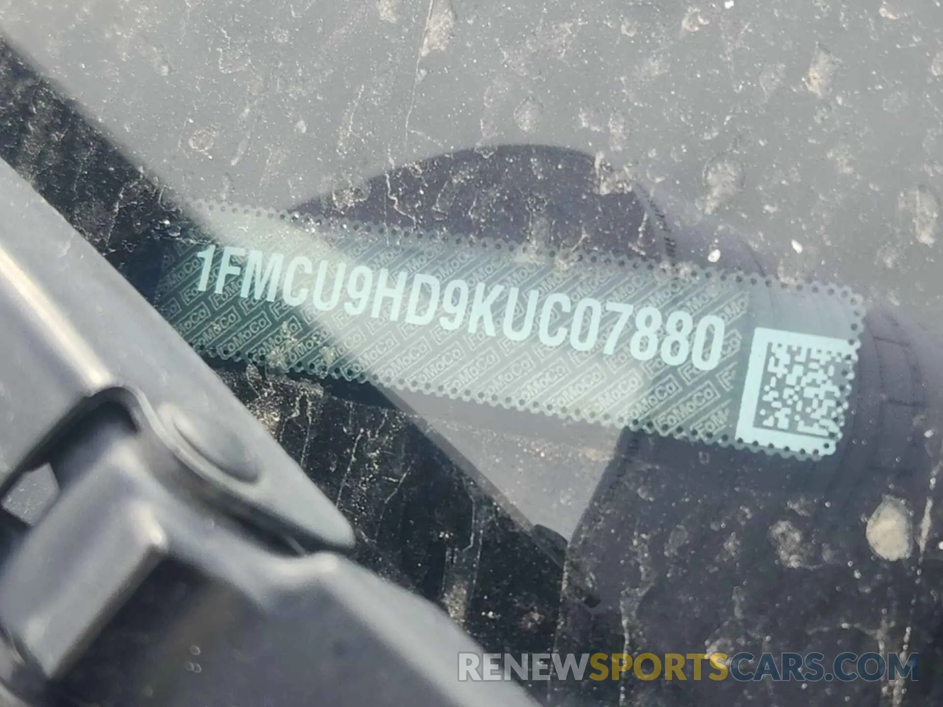 23 Photograph of a damaged car 1FMCU9HD9KUC07880 FORD ESCAPE 2019