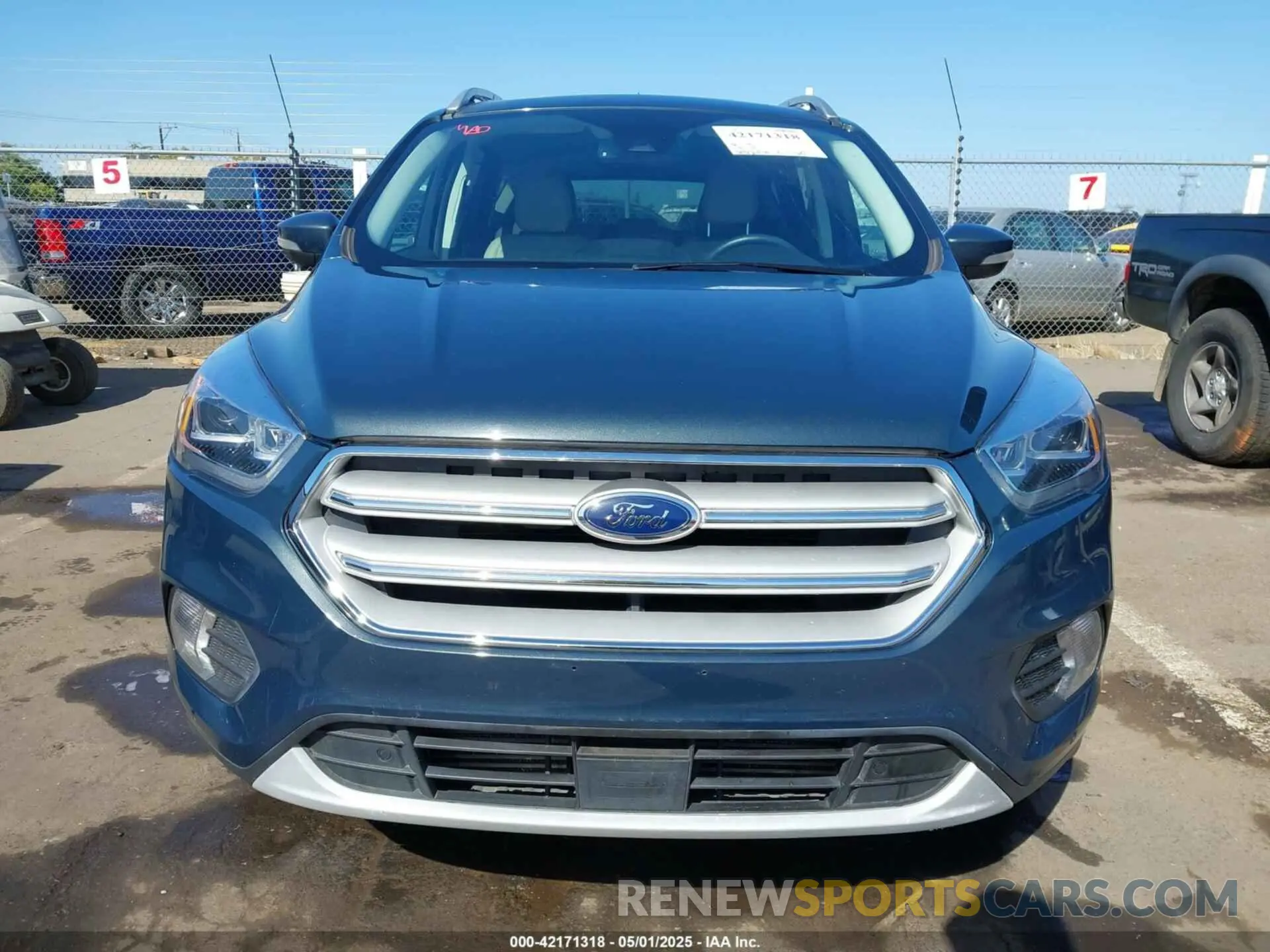 12 Photograph of a damaged car 1FMCU9J90KUB69249 FORD ESCAPE 2019