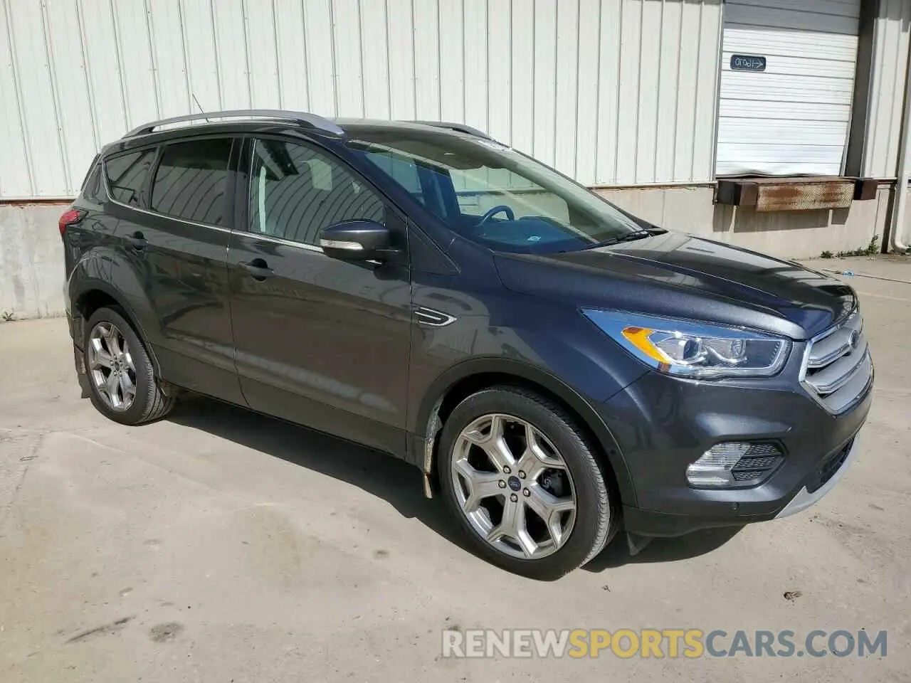 4 Фотография поврежденного автомобиля 1FMCU9J91KUA15536 FORD ESCAPE 2019
