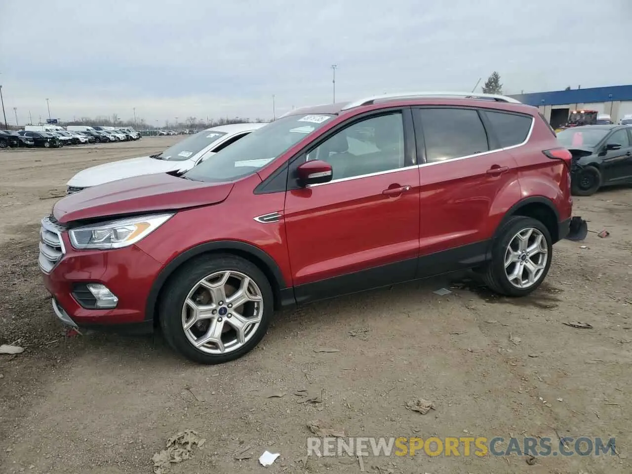 1 Фотография поврежденного автомобиля 1FMCU9J94KUB54821 FORD ESCAPE 2019