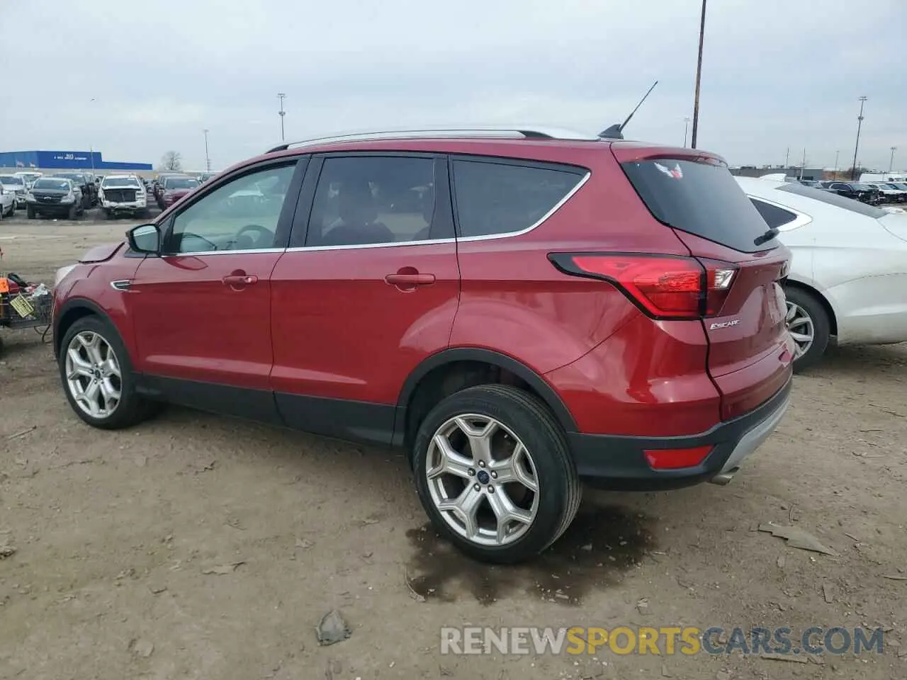 2 Фотография поврежденного автомобиля 1FMCU9J94KUB54821 FORD ESCAPE 2019