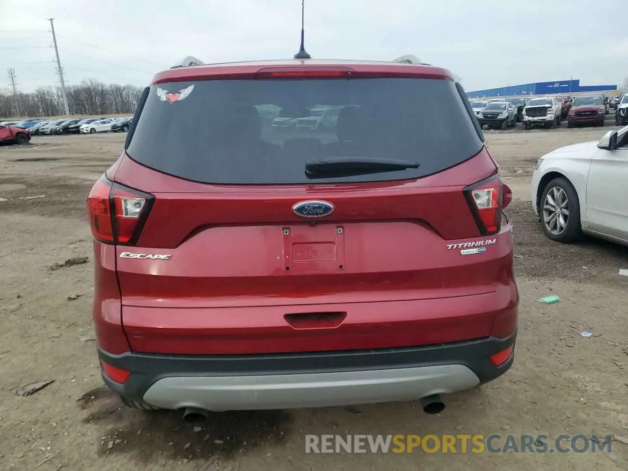 6 Фотография поврежденного автомобиля 1FMCU9J94KUB54821 FORD ESCAPE 2019