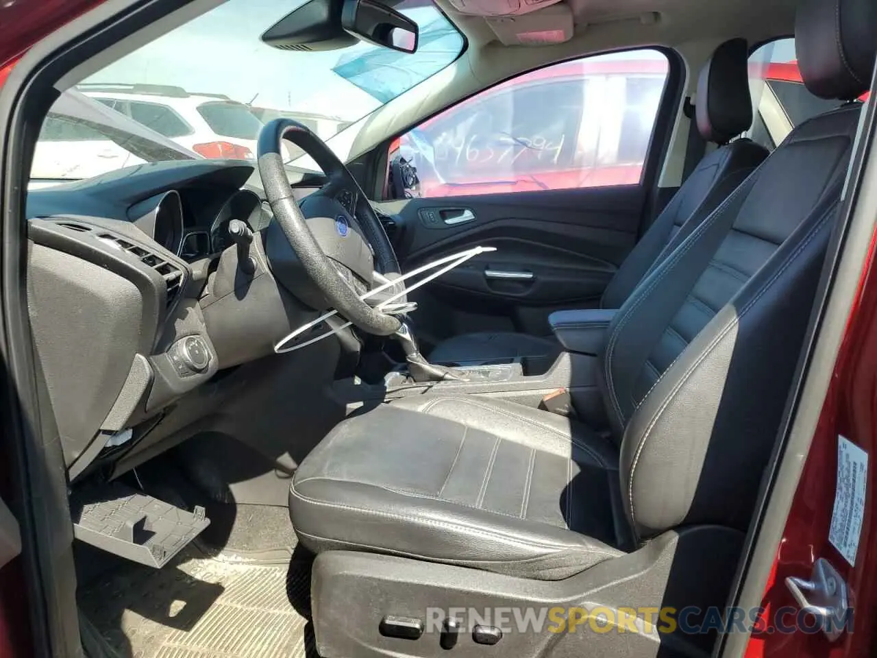 7 Фотография поврежденного автомобиля 1FMCU9J94KUB54821 FORD ESCAPE 2019