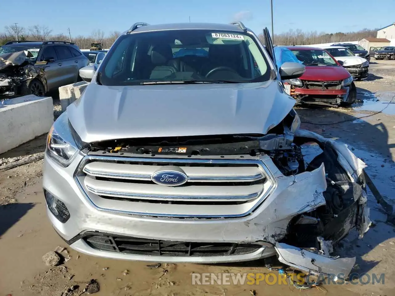 5 Фотография поврежденного автомобиля 1FMCU9J94KUC23524 FORD ESCAPE 2019